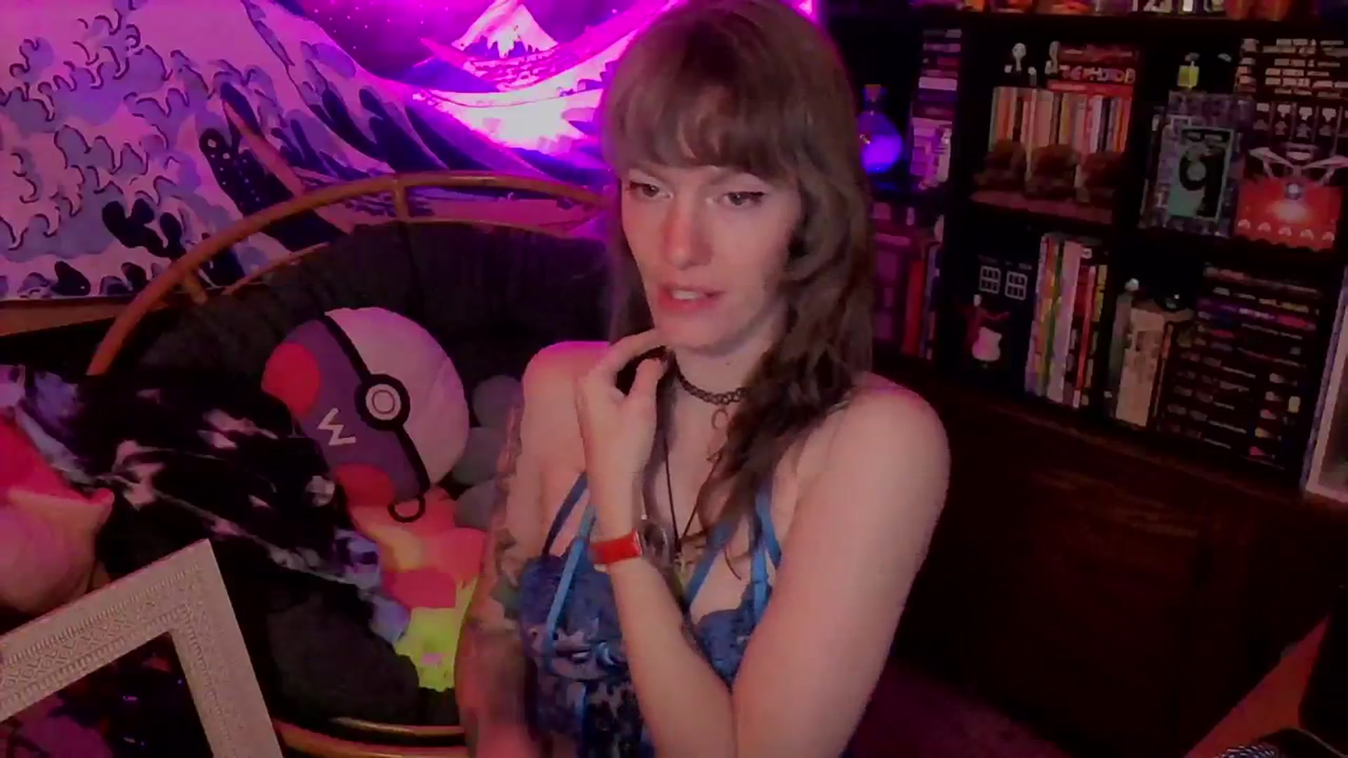 Gallery image thumbnail from CdrTroi's myfreecams stream on, 03/19/2024, 08:30 image 4 of 20