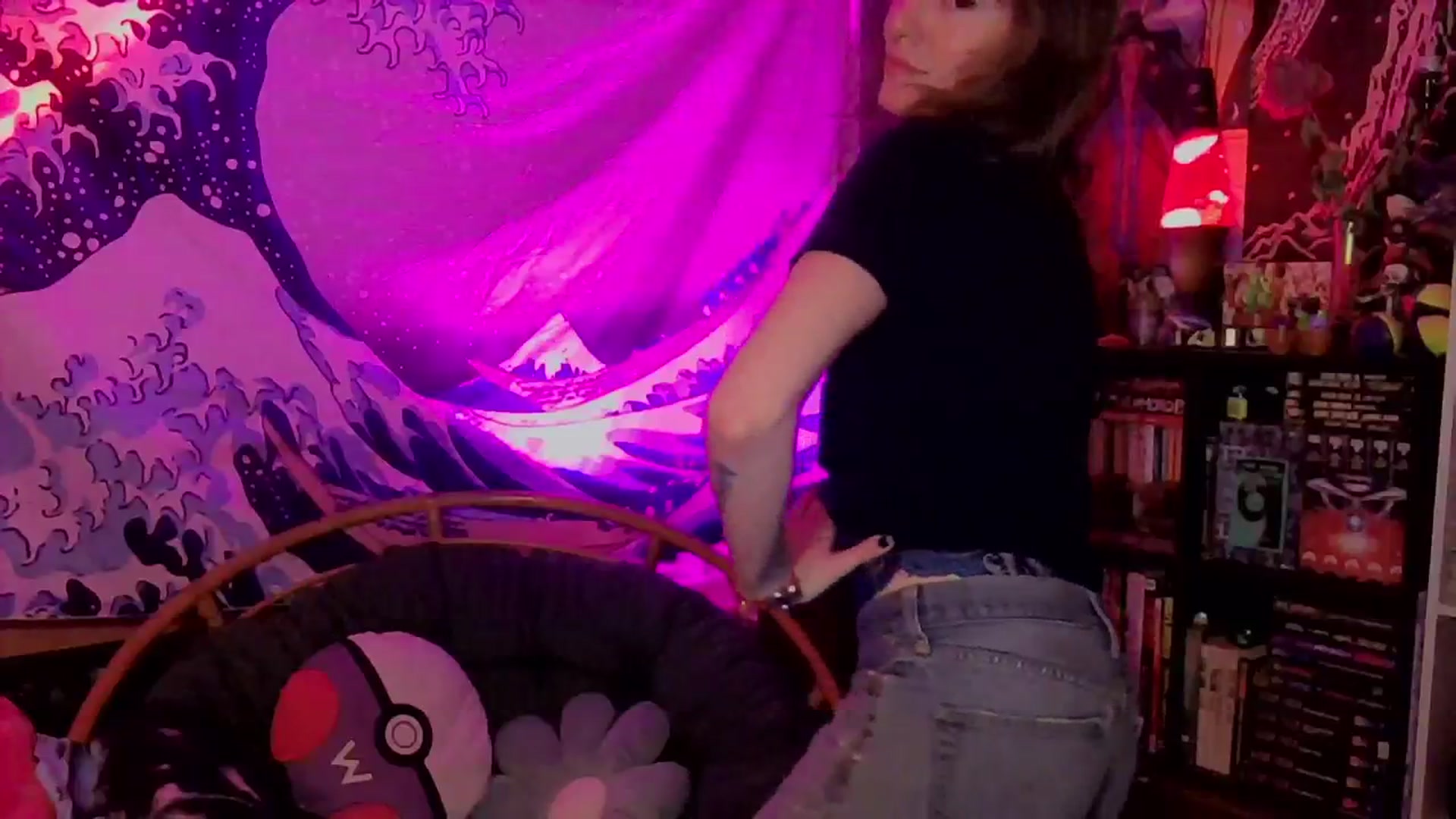 Gallery image thumbnail from CdrTroi's myfreecams stream on, 03/19/2024, 08:30 image 5 of 20