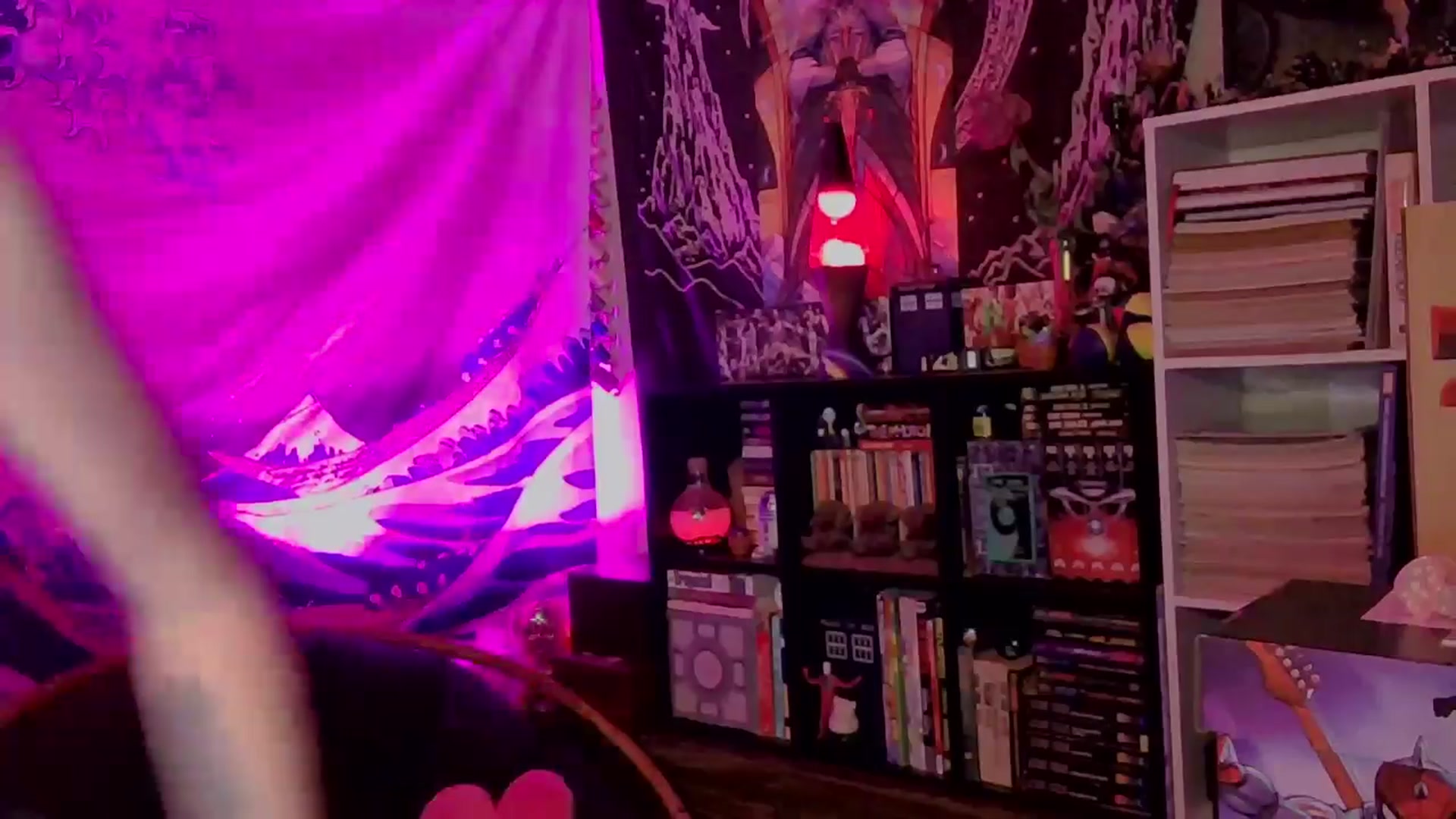 Gallery image thumbnail from CdrTroi's myfreecams stream on, 03/24/2024, 05:53 image 15 of 20