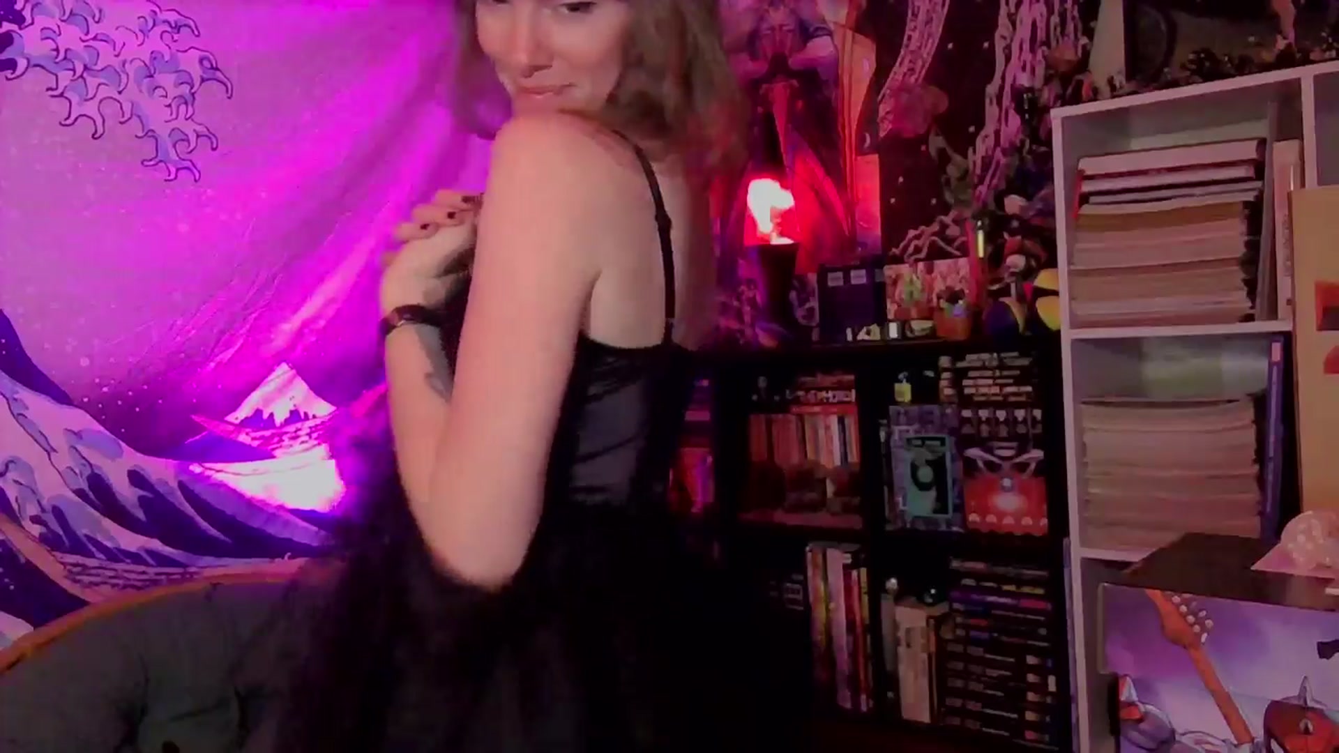 Gallery image thumbnail from CdrTroi's myfreecams stream on, 03/24/2024, 05:53 image 16 of 20