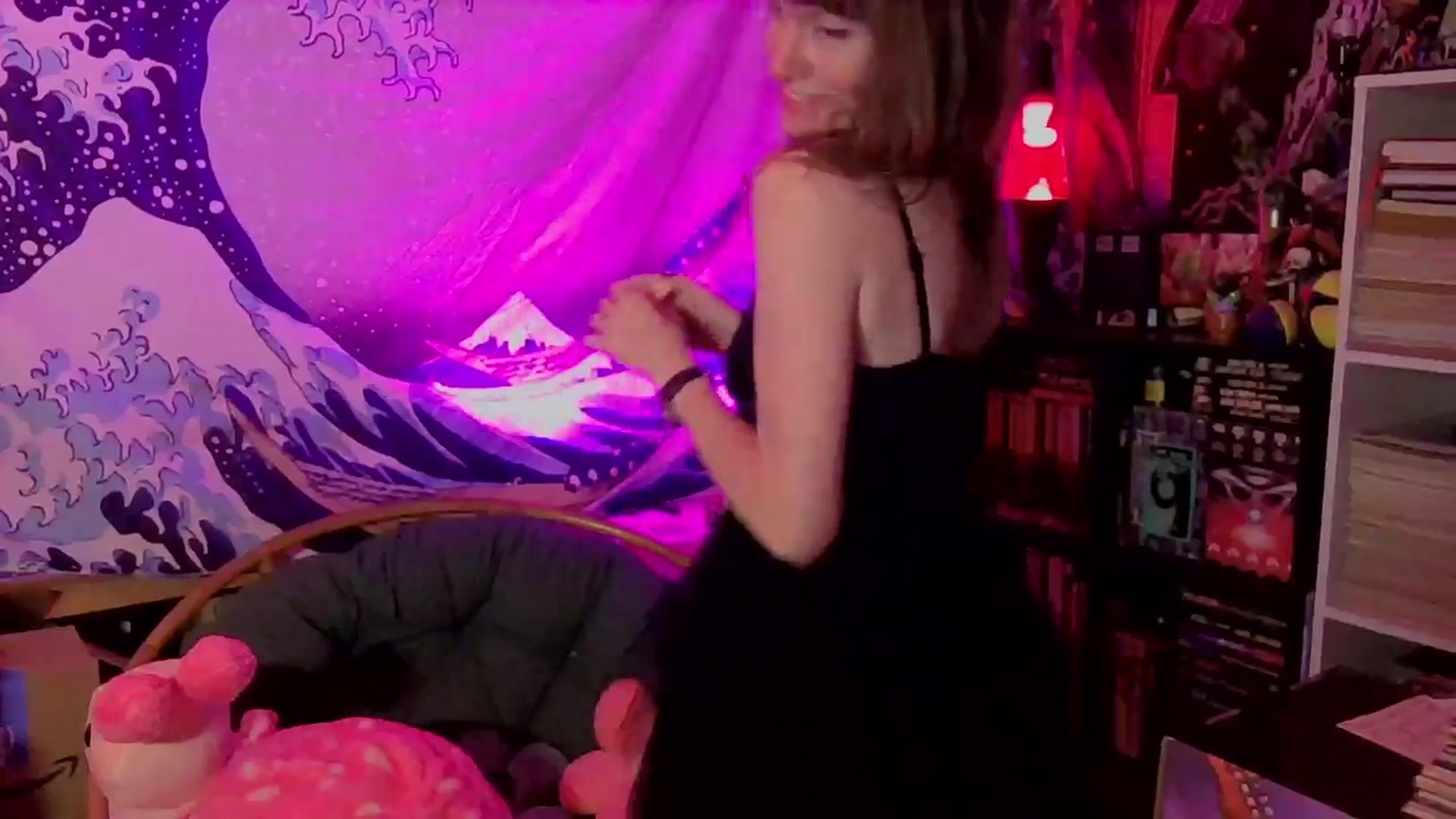 Gallery image thumbnail from CdrTroi's myfreecams stream on, 03/24/2024, 06:53 image 19 of 20