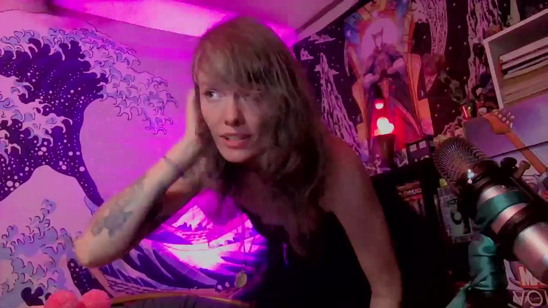 Gallery image thumbnail from CdrTroi's myfreecams stream on, 03/24/2024, 06:53 image 13 of 20