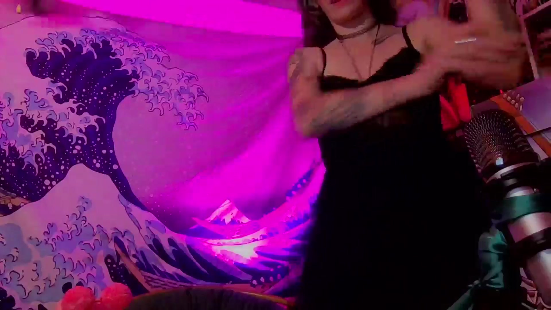 Gallery image thumbnail from CdrTroi's myfreecams stream on, 03/24/2024, 06:53 image 5 of 20