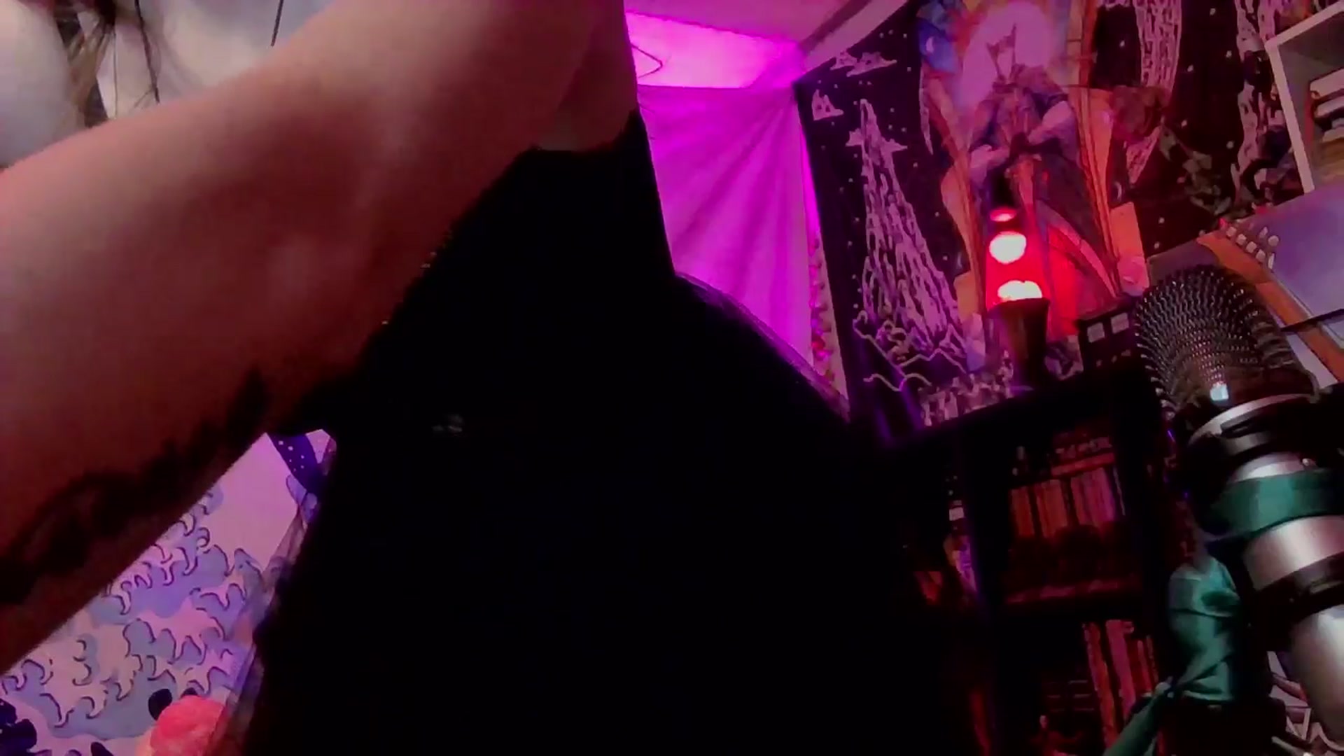 Gallery image thumbnail from CdrTroi's myfreecams stream on, 03/24/2024, 06:53 image 3 of 20