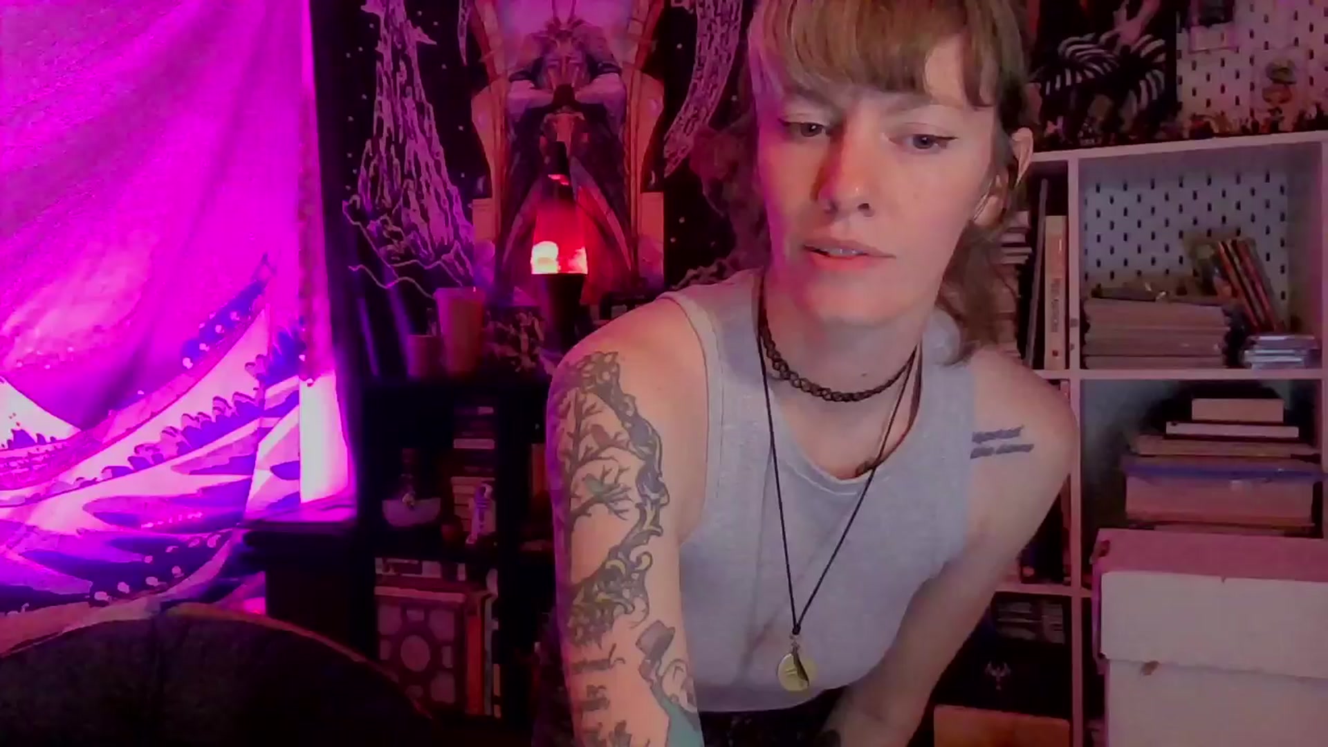 Gallery image thumbnail from CdrTroi's myfreecams stream on, 03/27/2024, 07:45 image 4 of 20