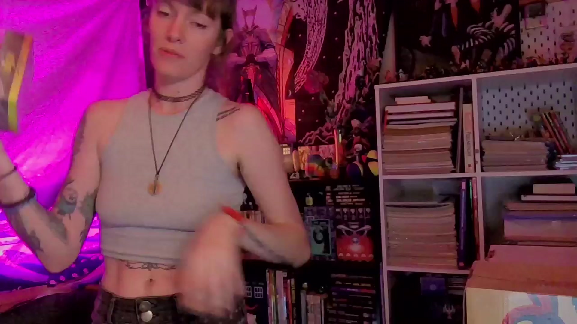 Gallery image thumbnail from CdrTroi's myfreecams stream on, 03/27/2024, 07:45 image 11 of 20