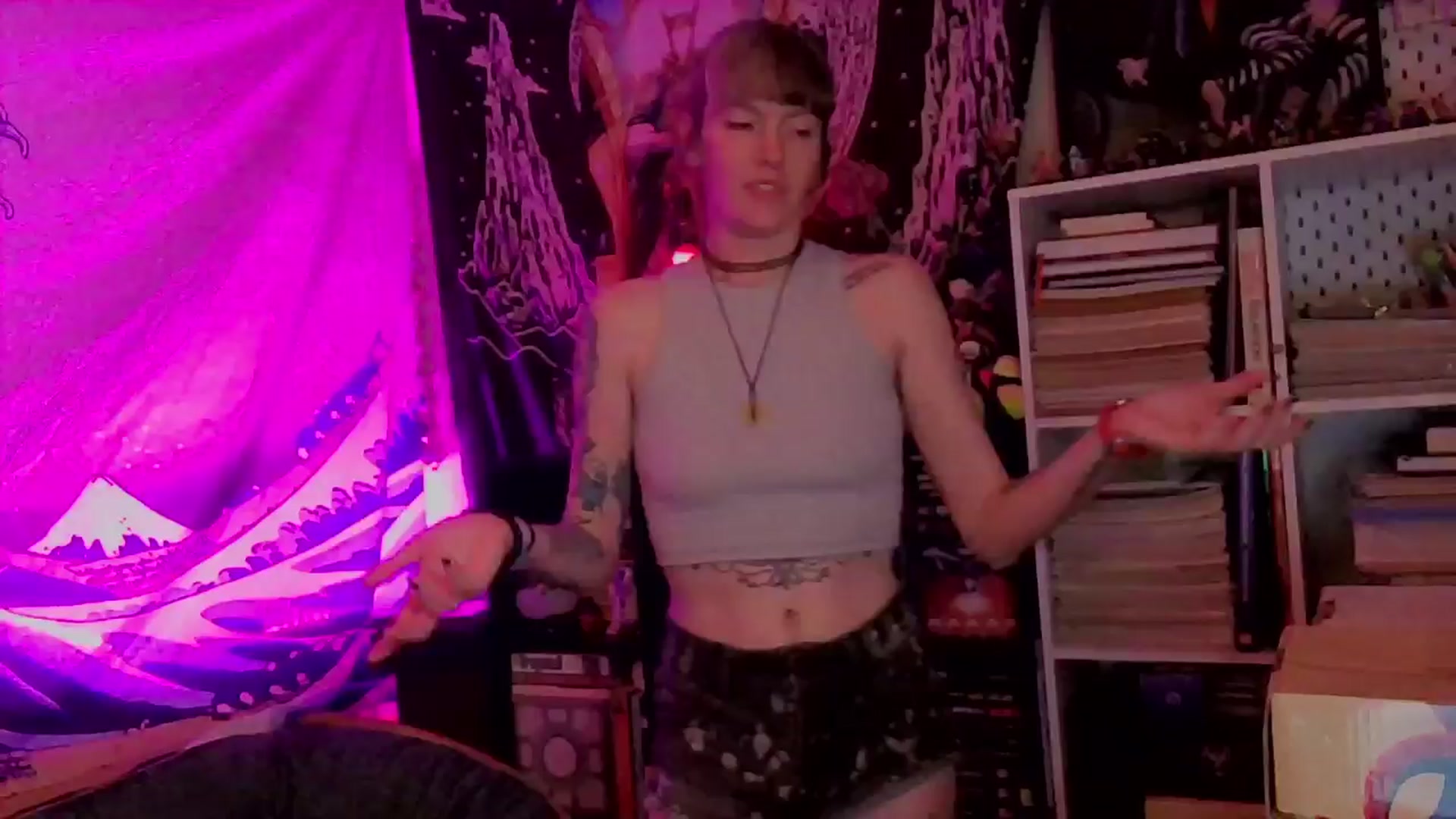 Gallery image thumbnail from CdrTroi's myfreecams stream on, 03/27/2024, 07:45 image 9 of 20
