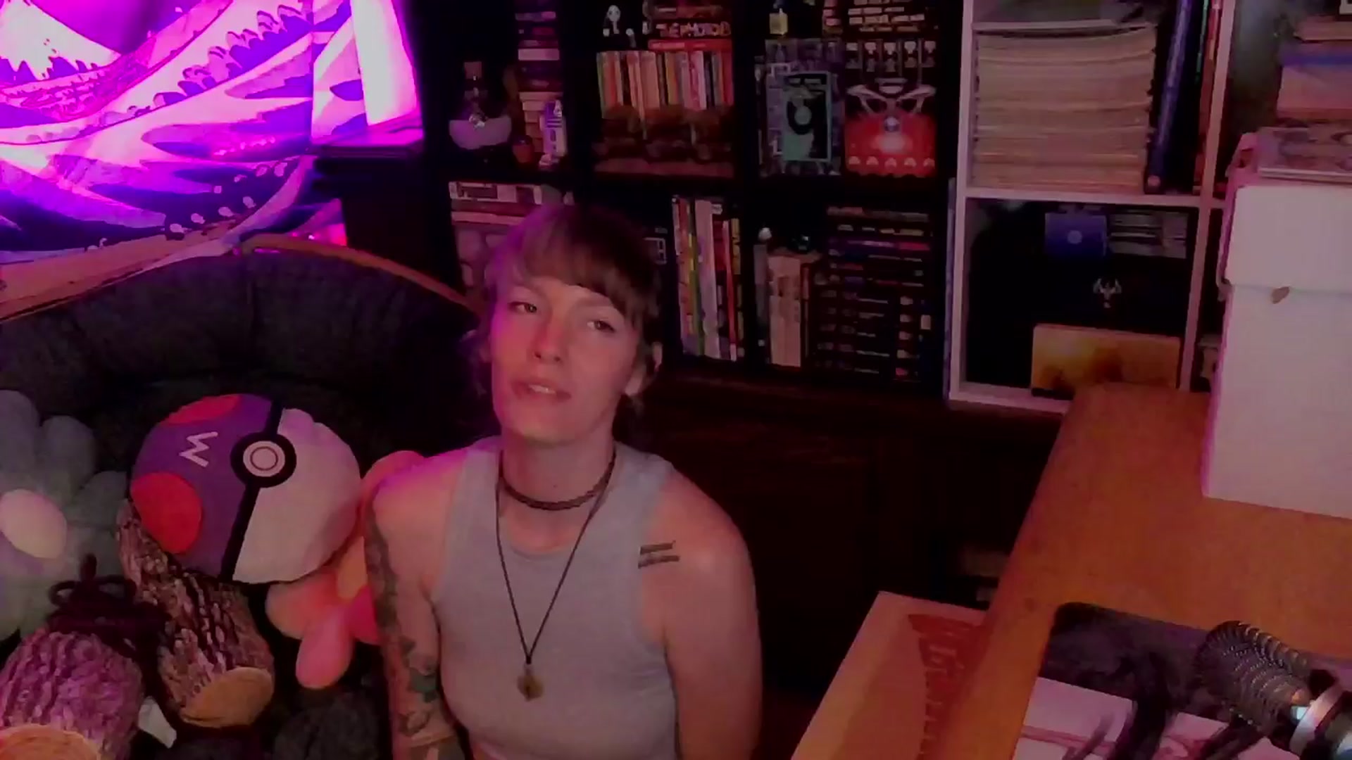 Gallery image thumbnail from CdrTroi's myfreecams stream on, 03/27/2024, 07:45 image 18 of 20
