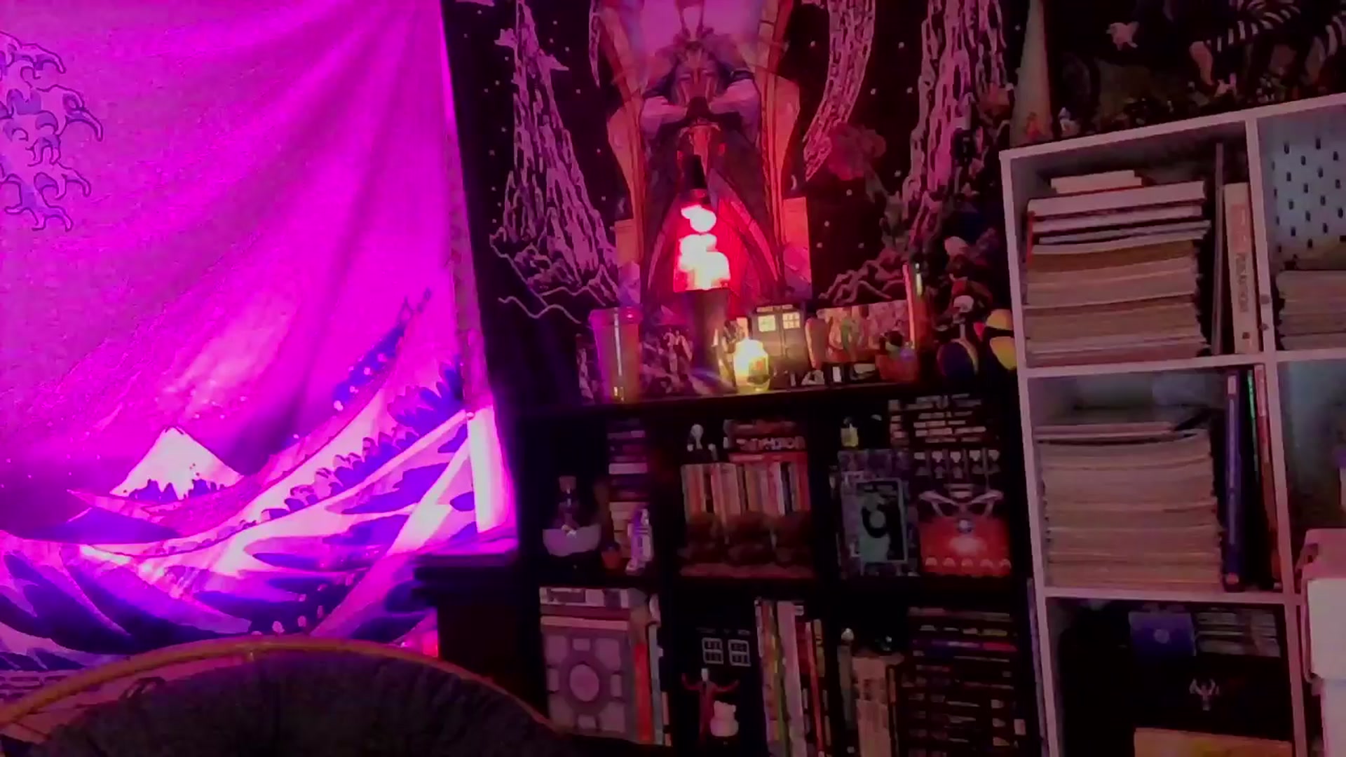 Gallery image thumbnail from CdrTroi's myfreecams stream on, 03/27/2024, 08:45 image 9 of 20