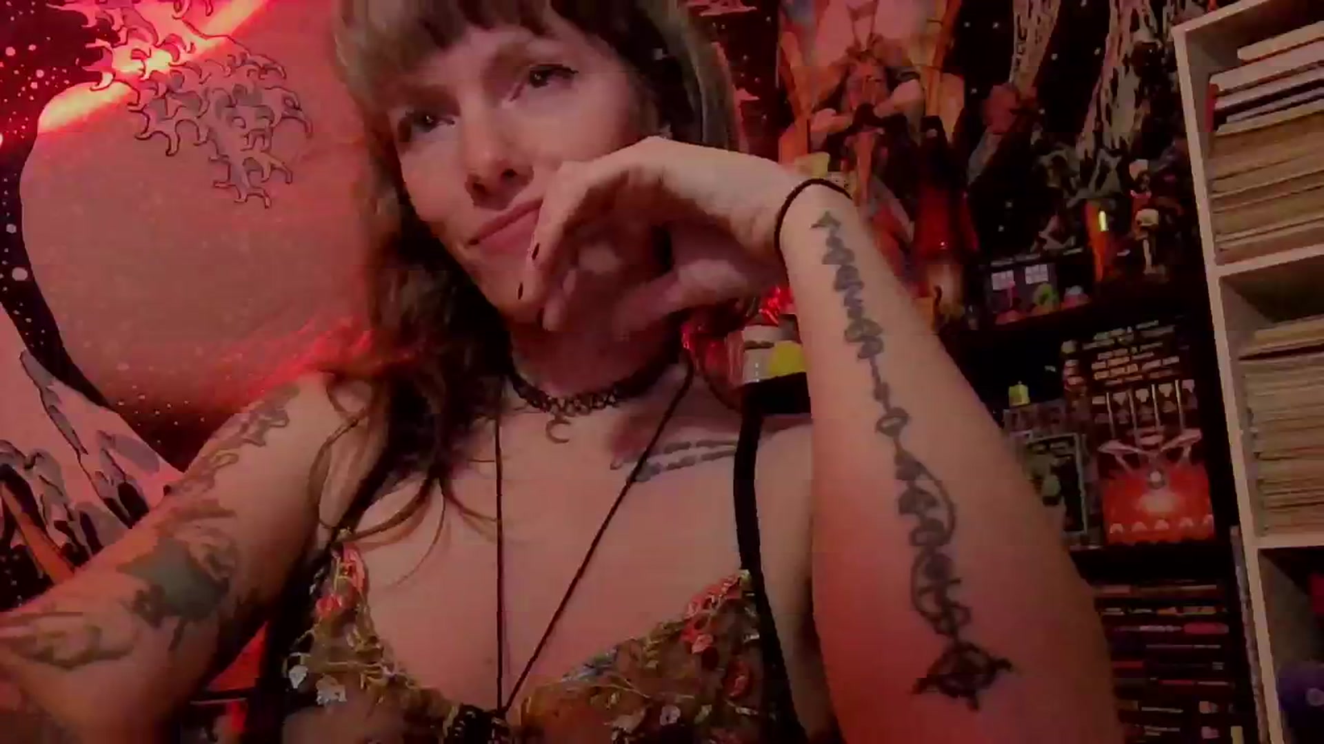 Gallery image thumbnail from CdrTroi's myfreecams stream on, 04/25/2024, 09:21 image 20 of 20