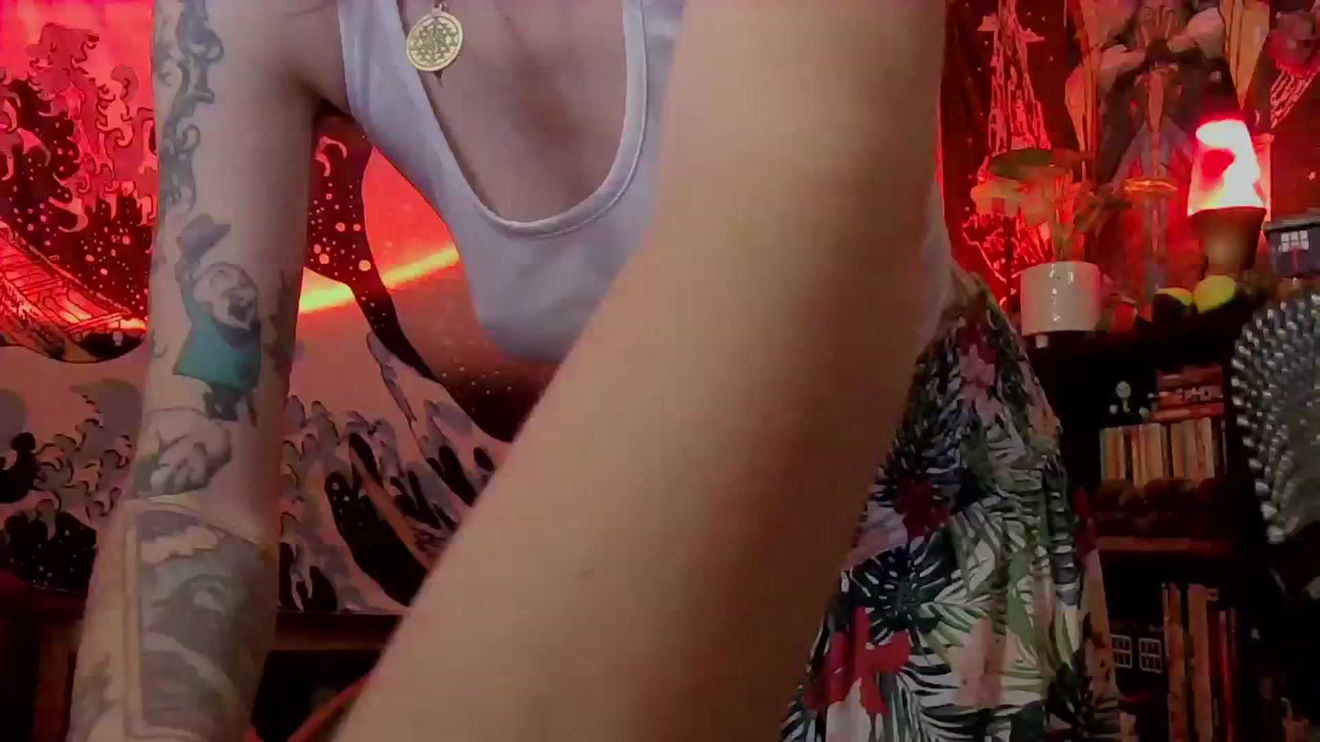 Gallery image thumbnail from CdrTroi's myfreecams stream on, 04/27/2024, 06:57 image 4 of 20