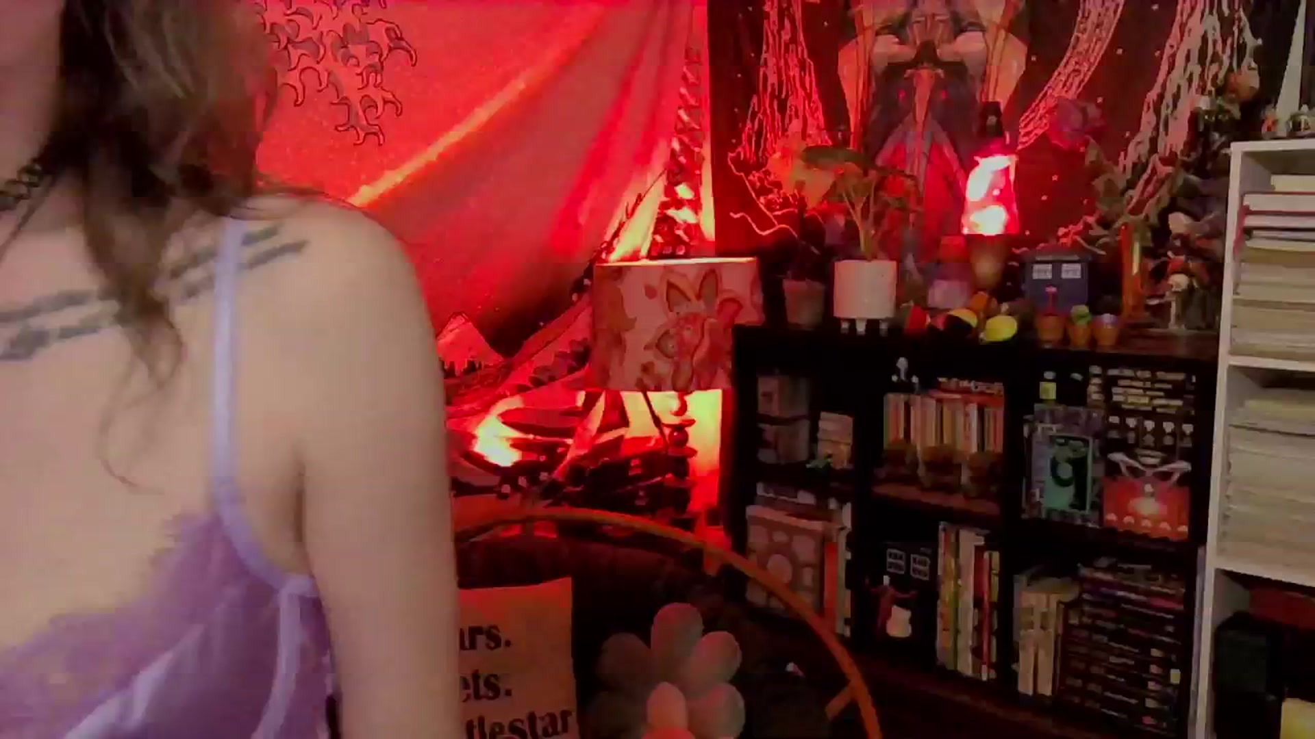 Gallery image thumbnail from CdrTroi's myfreecams stream on, 04/27/2024, 09:29 image 9 of 20