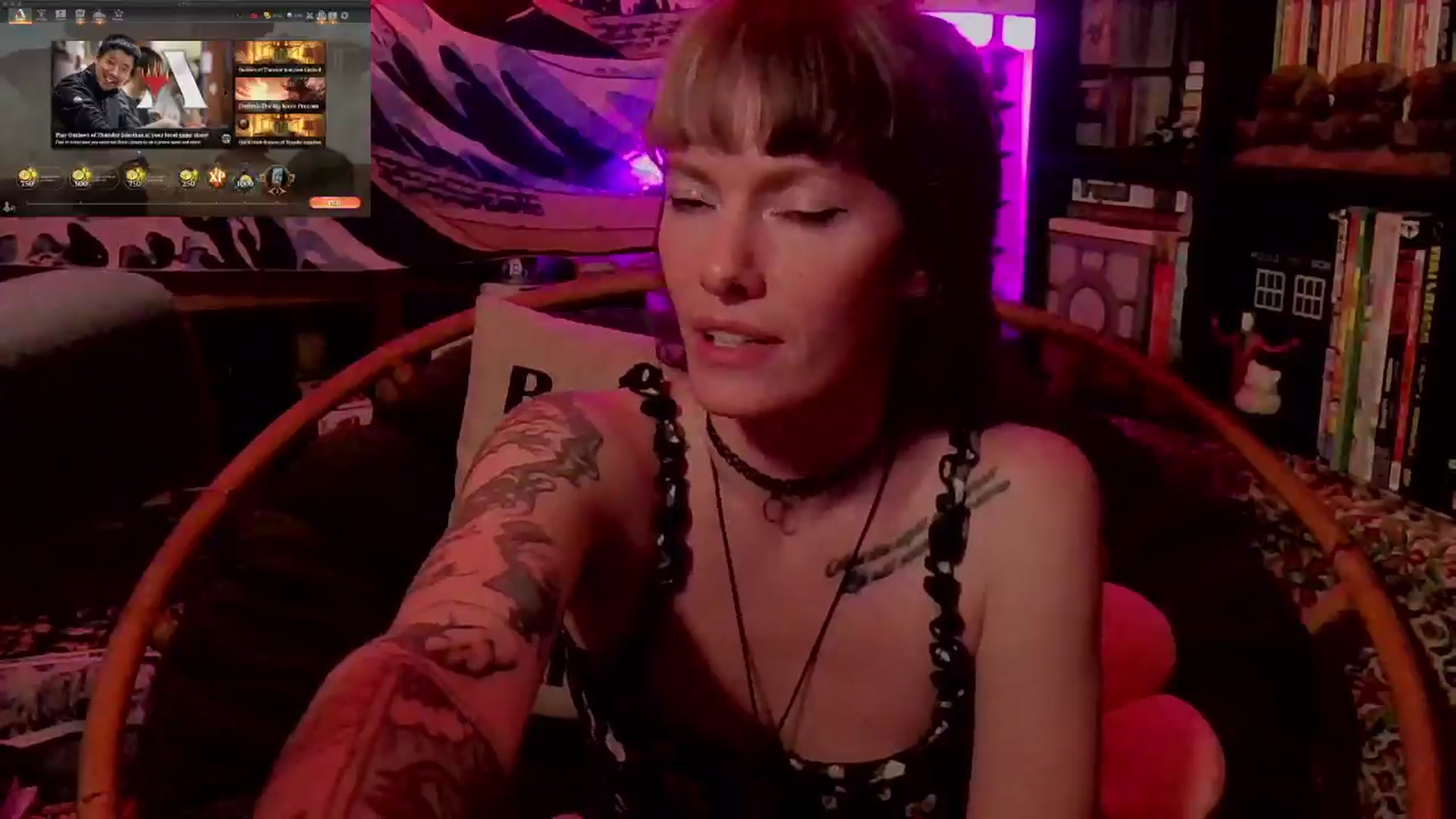 Gallery image thumbnail from CdrTroi's myfreecams stream on, 05/03/2024, 07:03 image 15 of 20