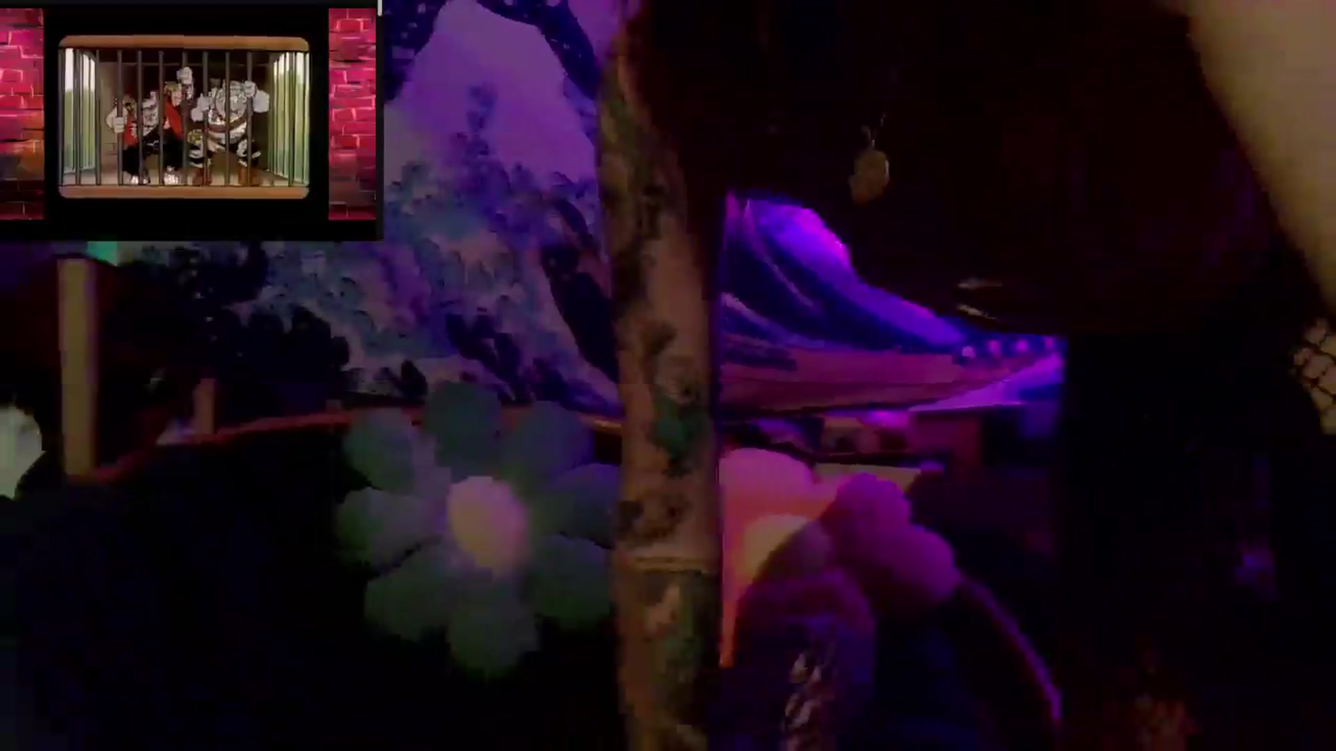 Gallery image thumbnail from CdrTroi's myfreecams stream on, 05/25/2024, 09:26 image 18 of 20
