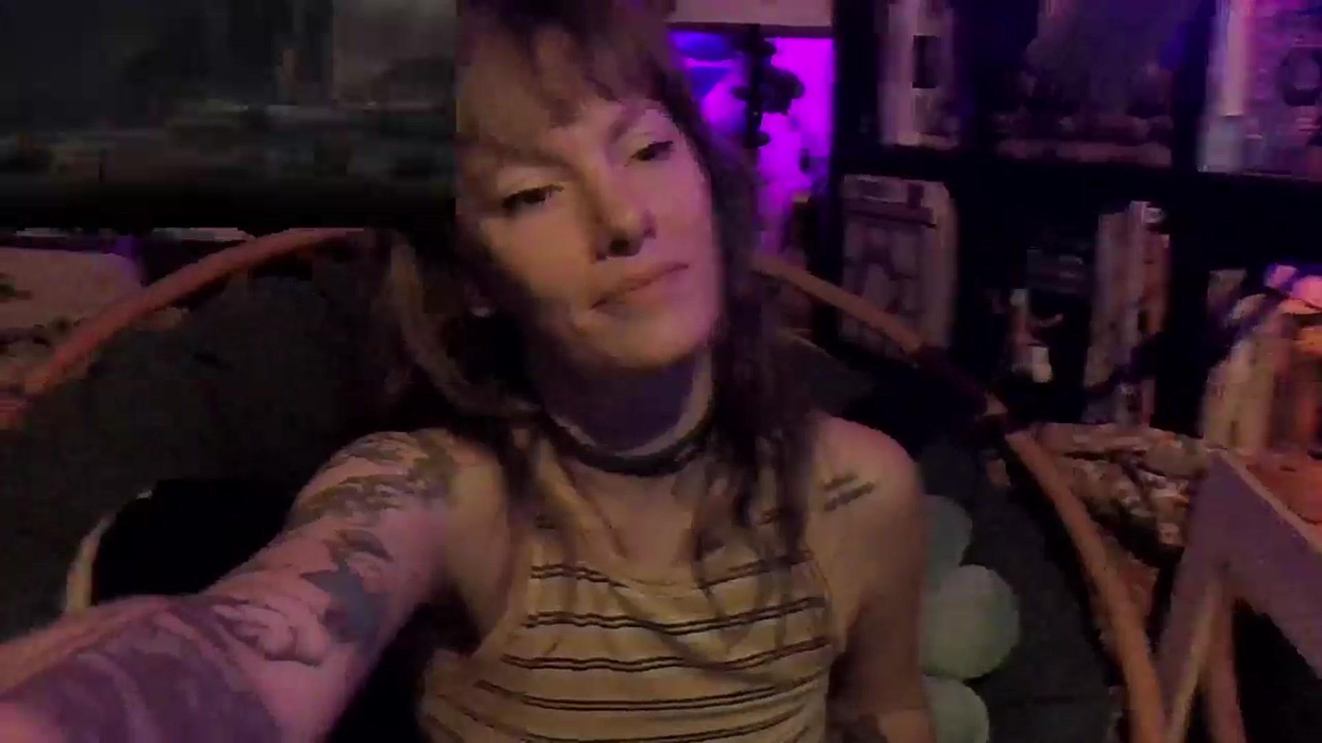 Gallery image thumbnail from CdrTroi's myfreecams stream on, 05/27/2024, 05:51 image 11 of 20