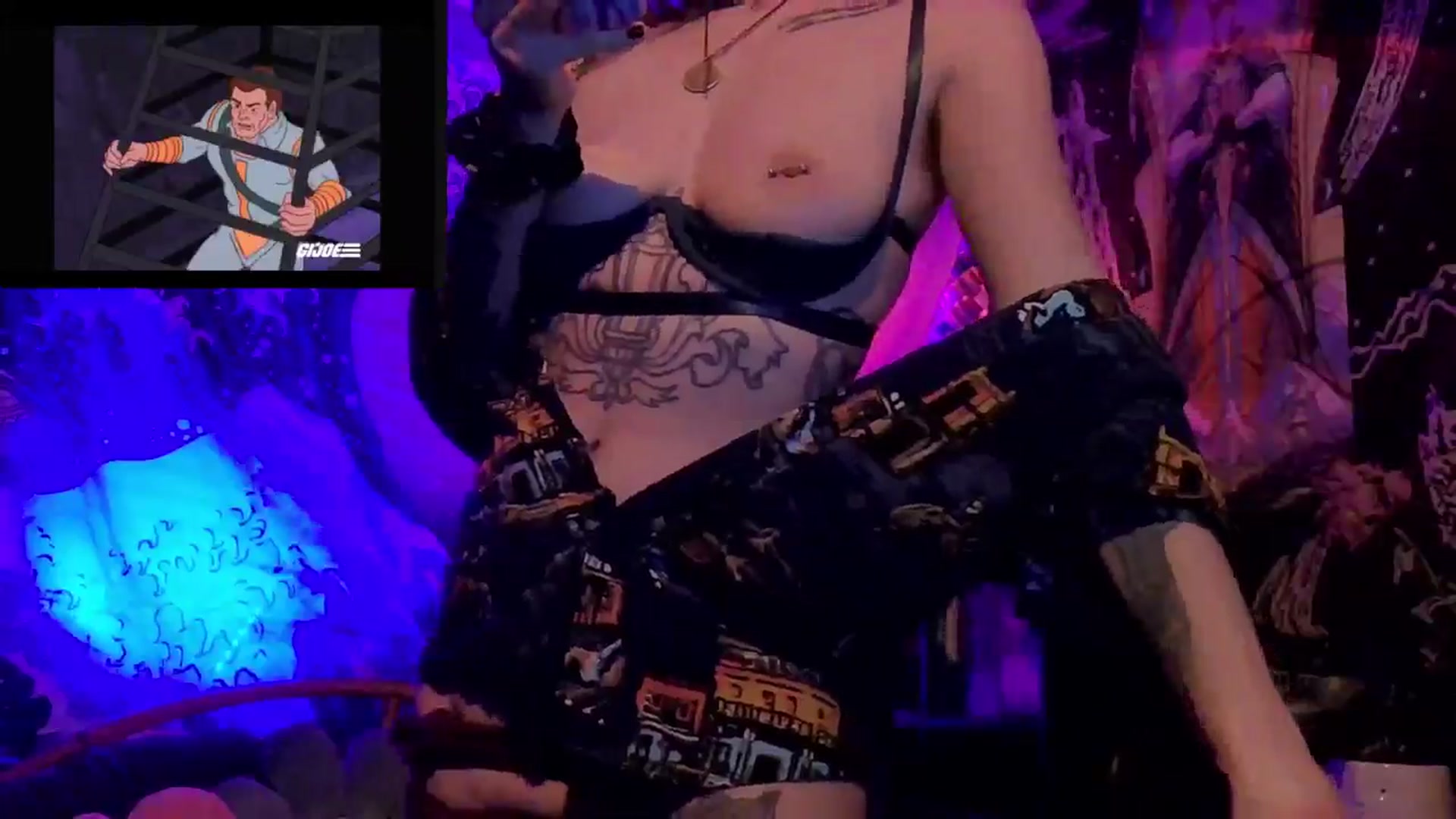Gallery image thumbnail from CdrTroi's myfreecams stream on, 06/06/2024, 08:13 image 12 of 20