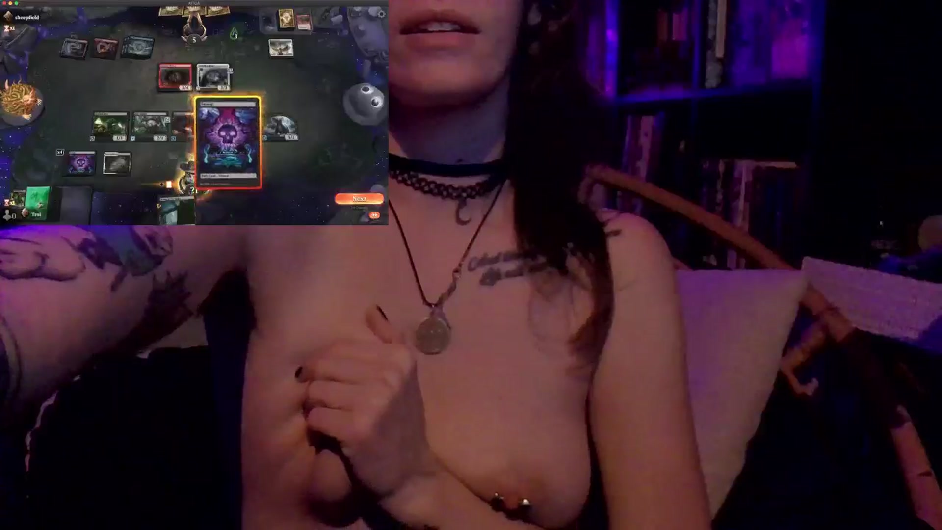 Gallery image thumbnail from CdrTroi's myfreecams stream on, 06/07/2024, 07:48 image 4 of 20