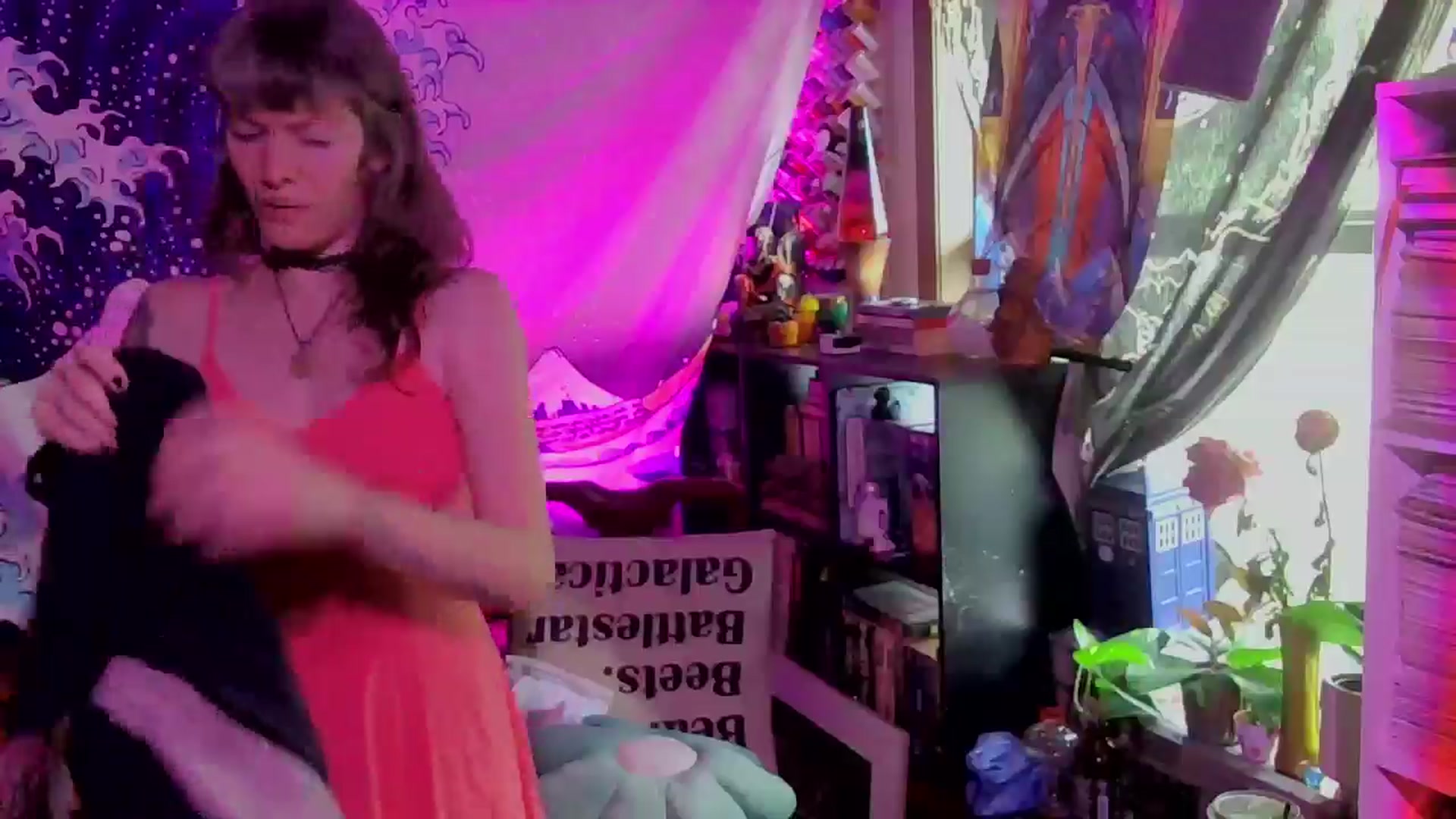 Gallery image thumbnail from CdrTroi's myfreecams stream on, 06/09/2024, 19:55 image 13 of 20