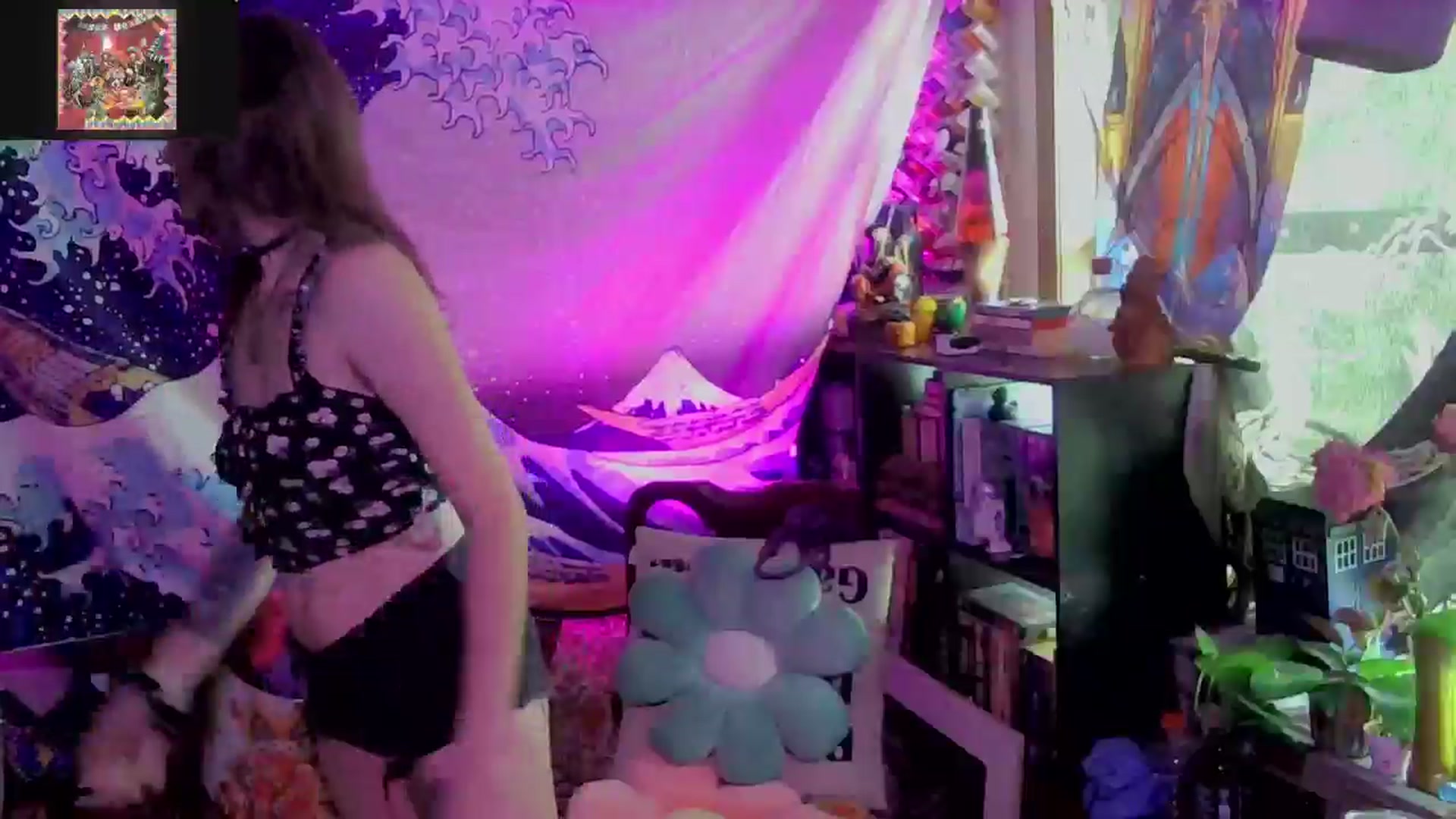 Gallery image thumbnail from CdrTroi's myfreecams stream on, 06/09/2024, 19:55 image 2 of 20