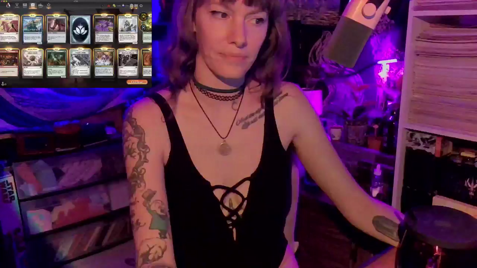 Gallery image thumbnail from CdrTroi's myfreecams stream on, 06/19/2024, 08:52 image 5 of 20