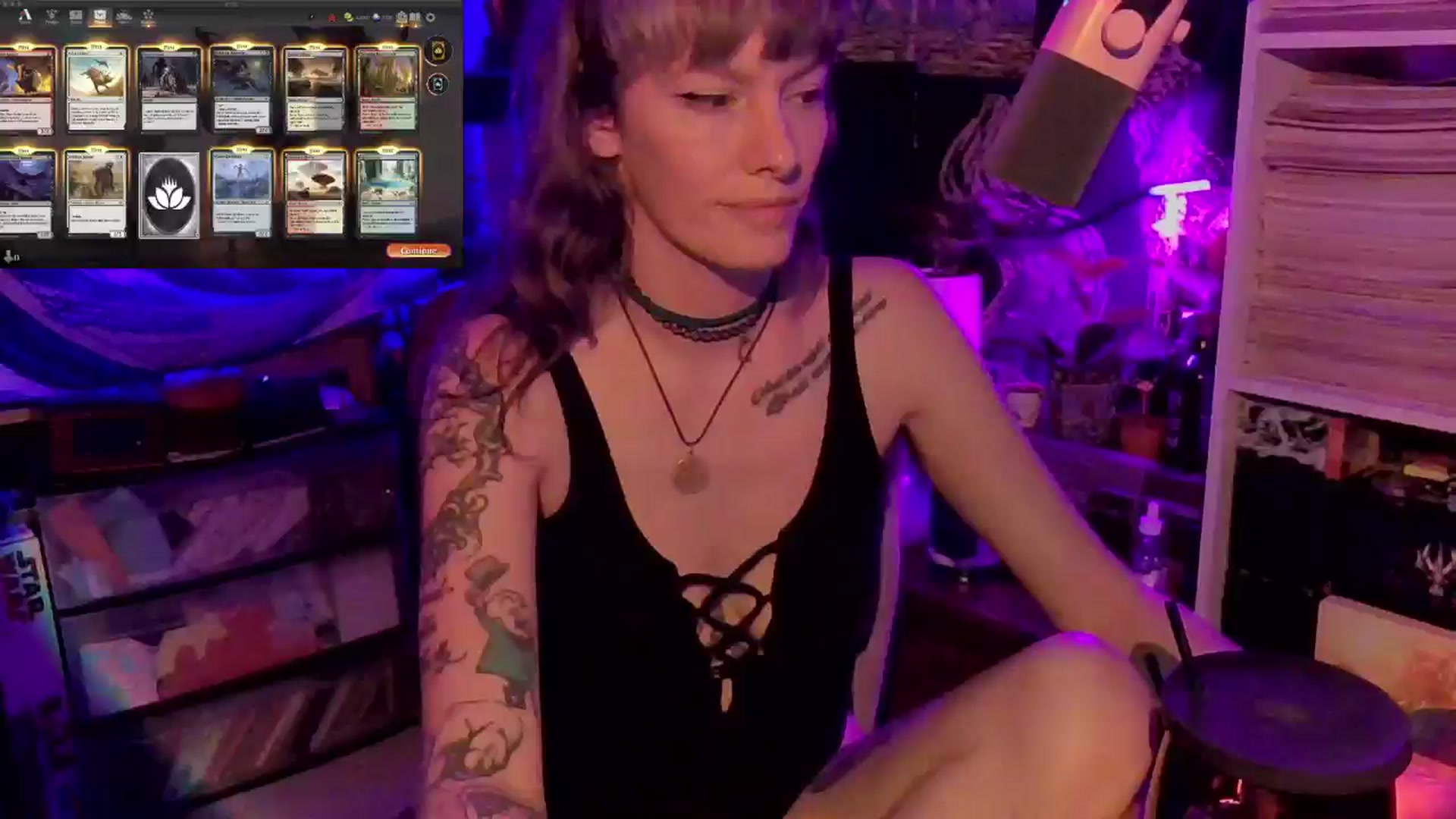 Gallery image thumbnail from CdrTroi's myfreecams stream on, 06/19/2024, 08:52 image 6 of 20