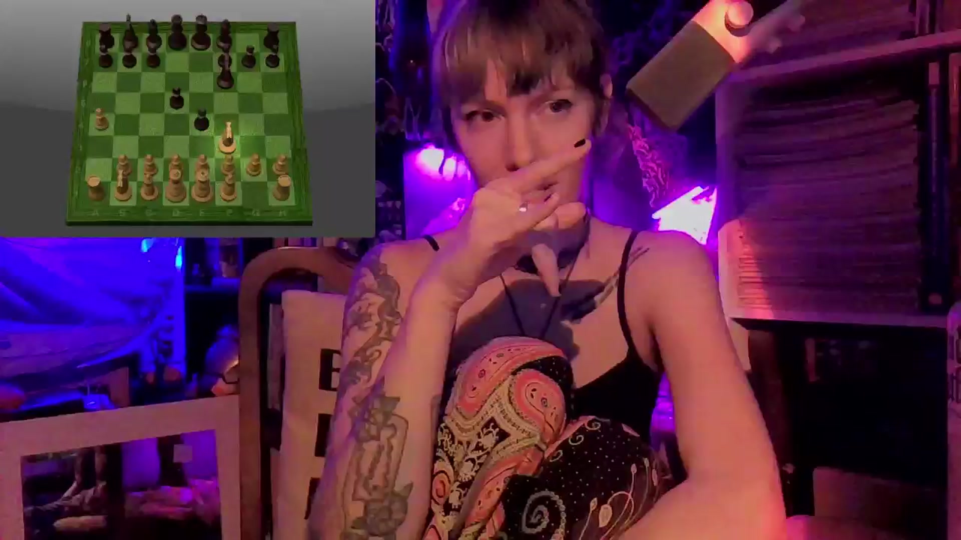 Gallery image thumbnail from CdrTroi's myfreecams stream on, 06/25/2024, 09:26 image 12 of 20