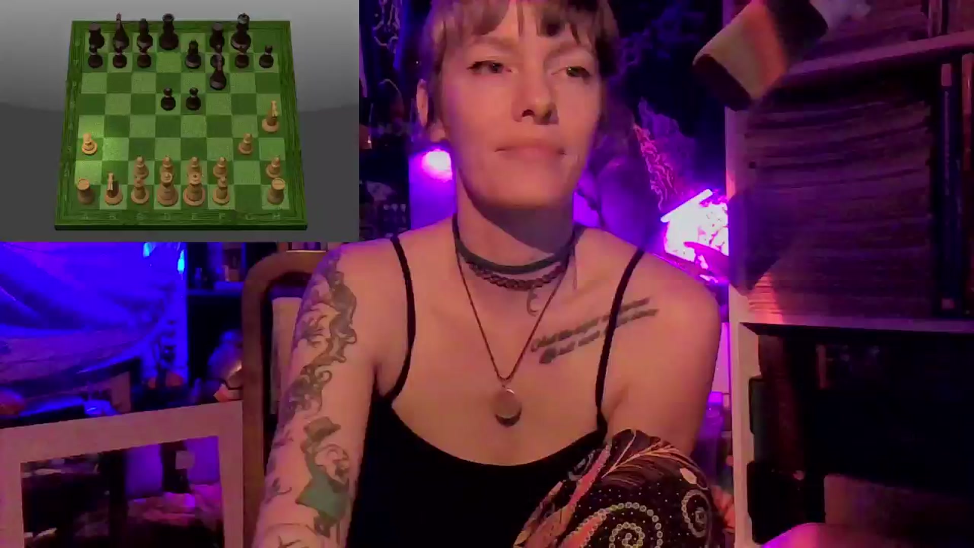Gallery image thumbnail from CdrTroi's myfreecams stream on, 06/25/2024, 09:26 image 6 of 20