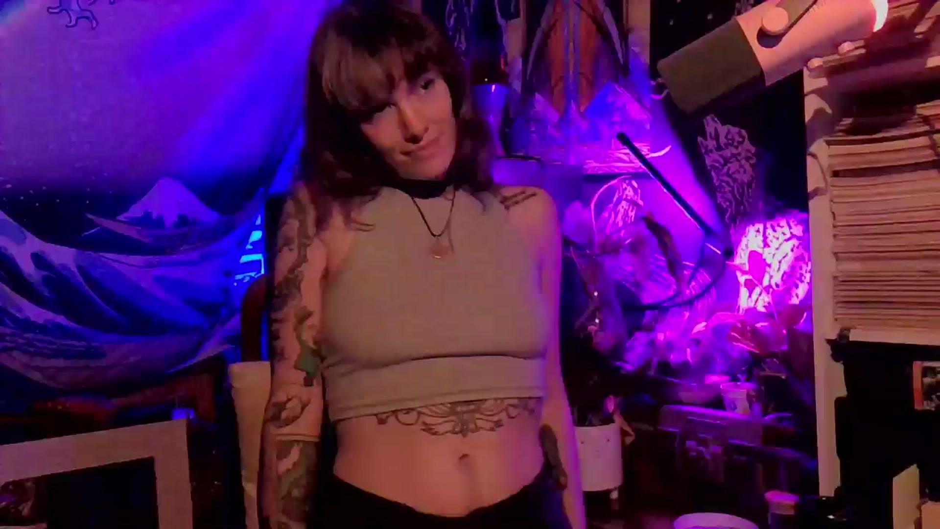 Gallery image thumbnail from CdrTroi's myfreecams stream on, 07/01/2024, 09:44 image 8 of 20