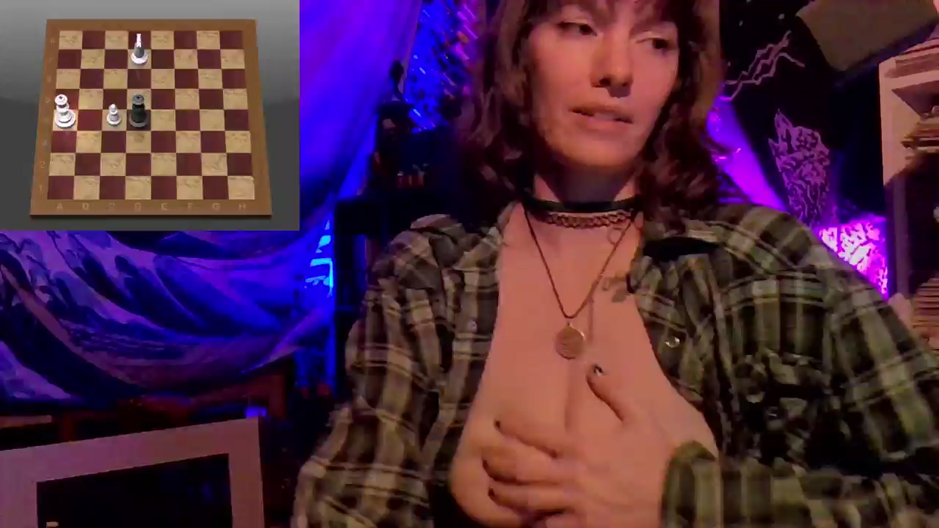 Gallery image thumbnail from CdrTroi's myfreecams stream on, 07/01/2024, 09:44 image 15 of 20