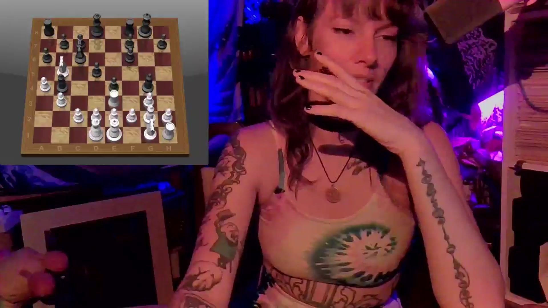 Gallery image thumbnail from CdrTroi's myfreecams stream on, 07/03/2024, 08:43 image 7 of 20