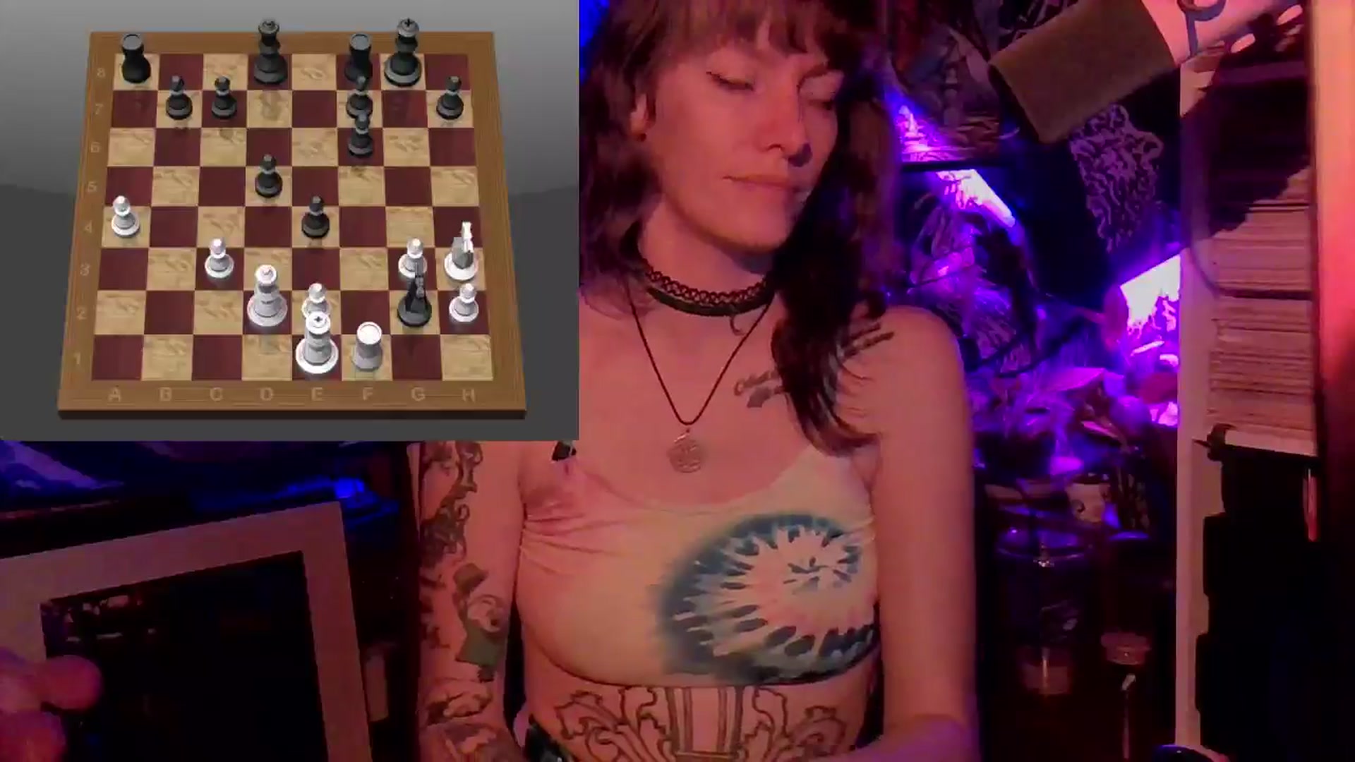 Gallery image thumbnail from CdrTroi's myfreecams stream on, 07/03/2024, 08:43 image 14 of 20
