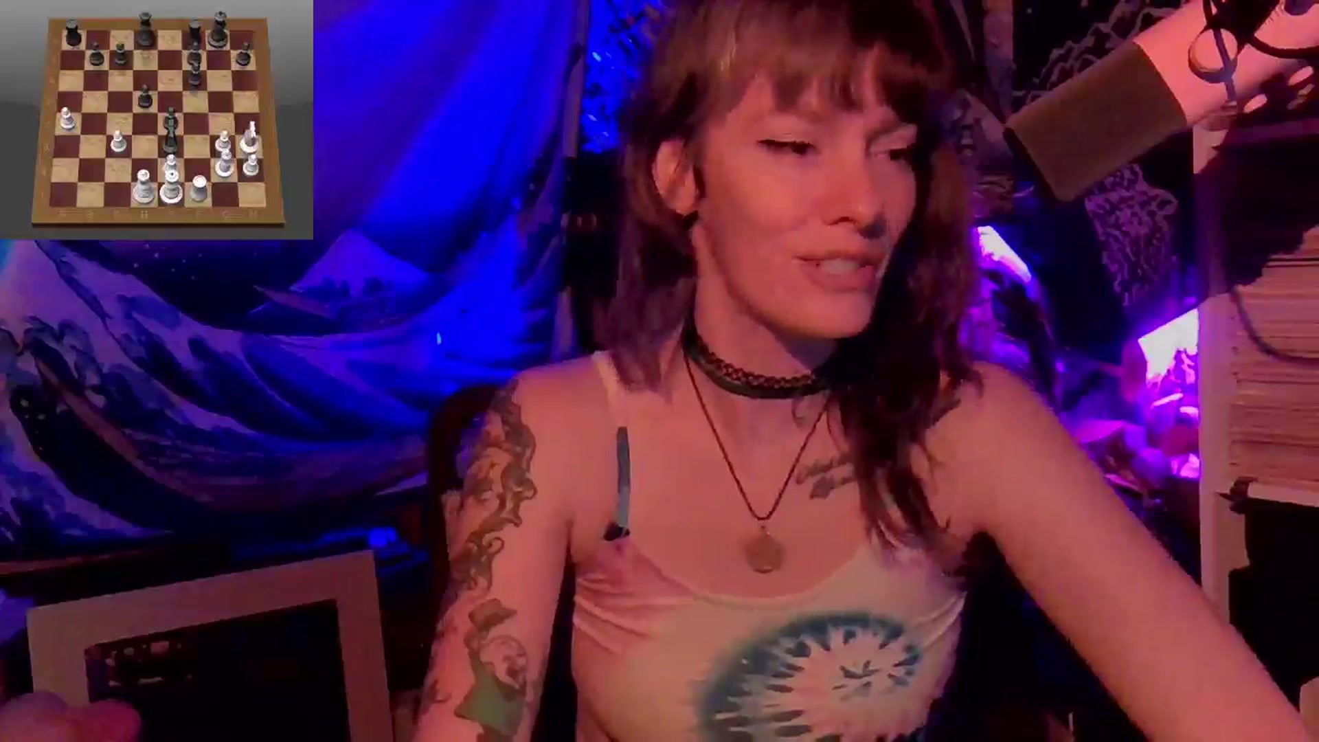 Gallery image thumbnail from CdrTroi's myfreecams stream on, 07/03/2024, 08:43 image 12 of 20