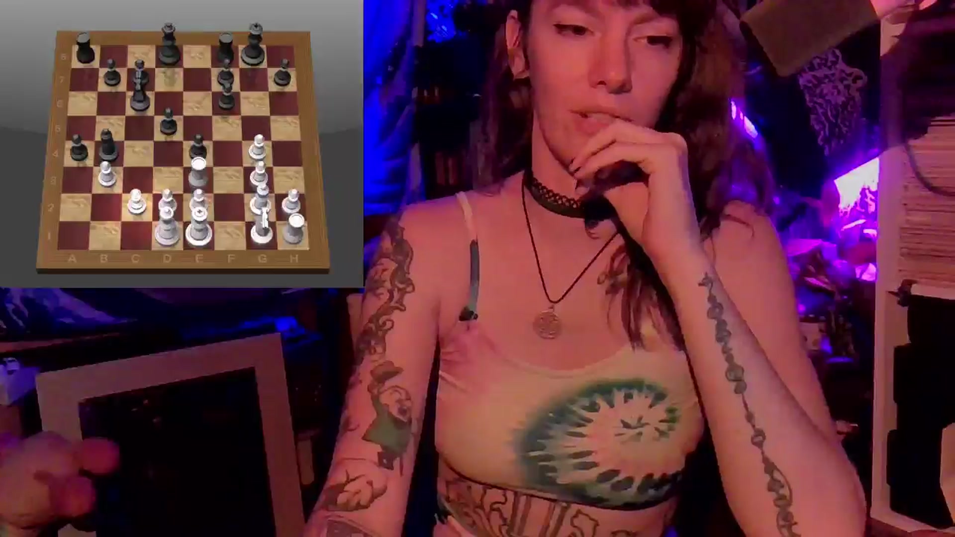 Gallery image thumbnail from CdrTroi's myfreecams stream on, 07/03/2024, 08:43 image 9 of 20
