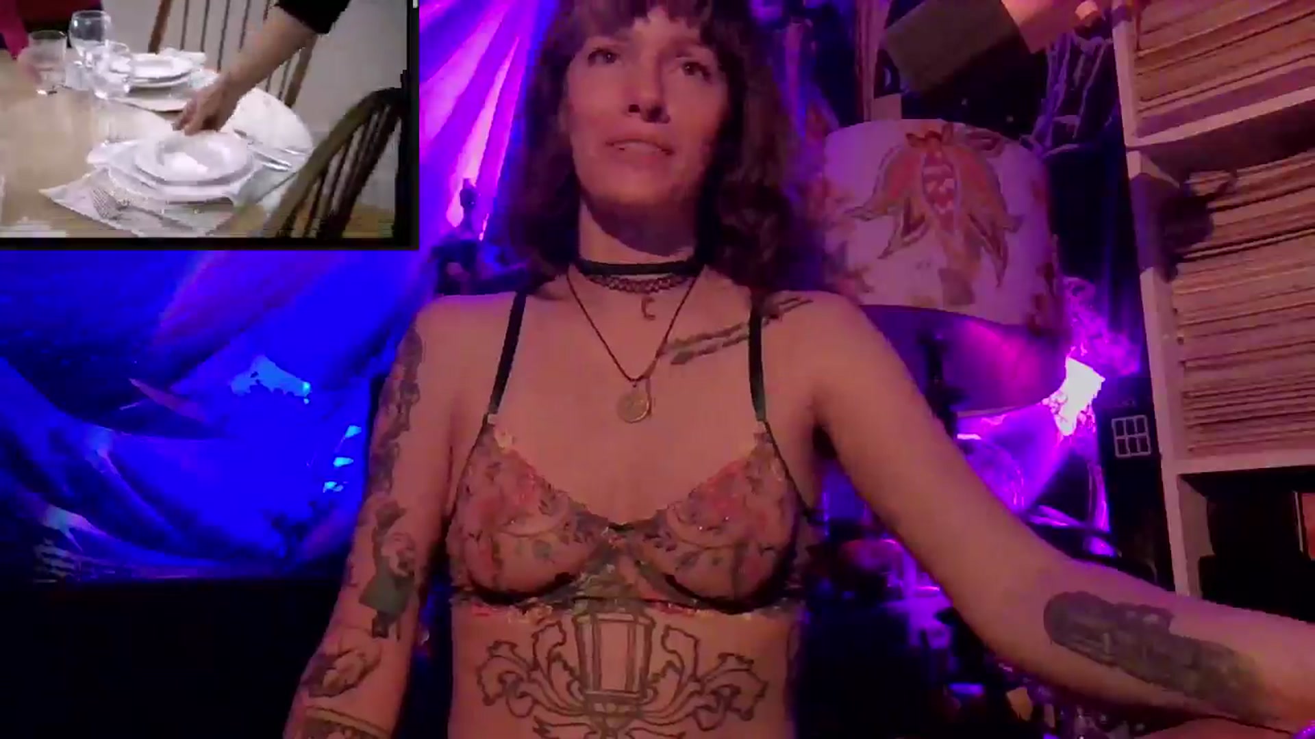Gallery image thumbnail from CdrTroi's myfreecams stream on, 07/24/2024, 07:18 image 6 of 20