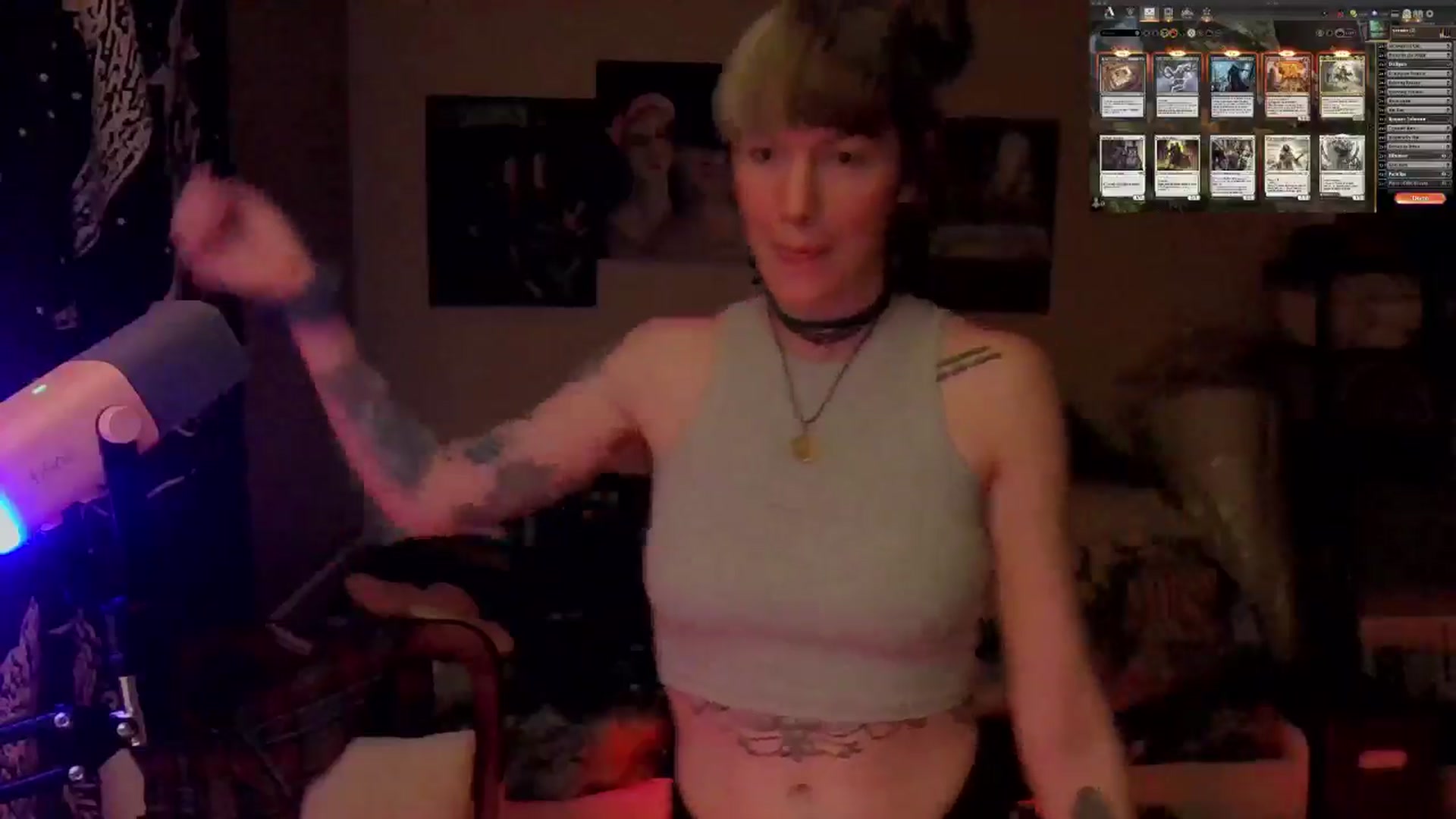 Gallery image thumbnail from CdrTroi's myfreecams stream on, 08/03/2024, 07:54 image 7 of 20