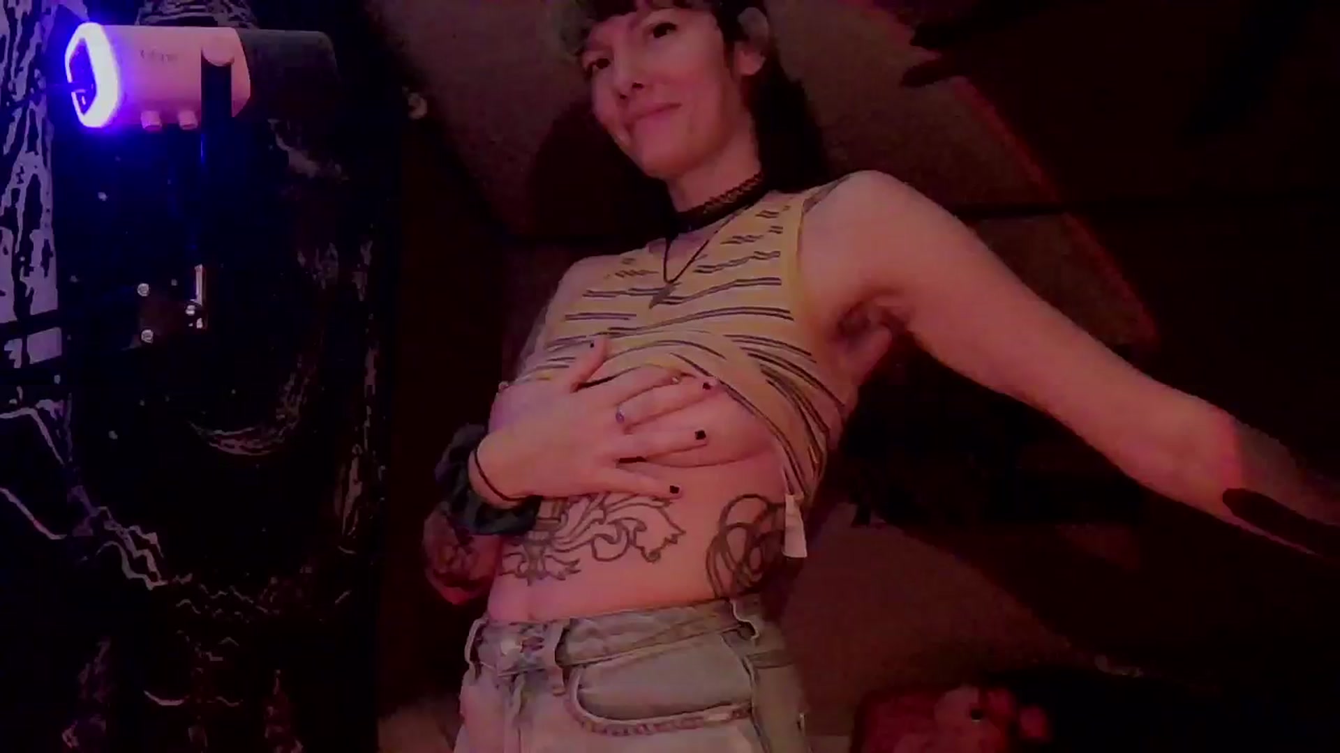 Gallery image thumbnail from CdrTroi's myfreecams stream on, 08/04/2024, 07:53 image 12 of 20