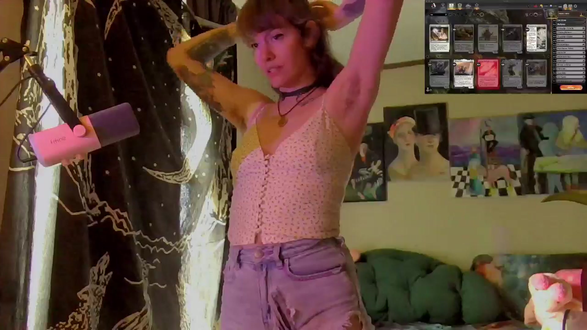 Gallery image thumbnail from CdrTroi's myfreecams stream on, 08/04/2024, 21:43 image 12 of 20