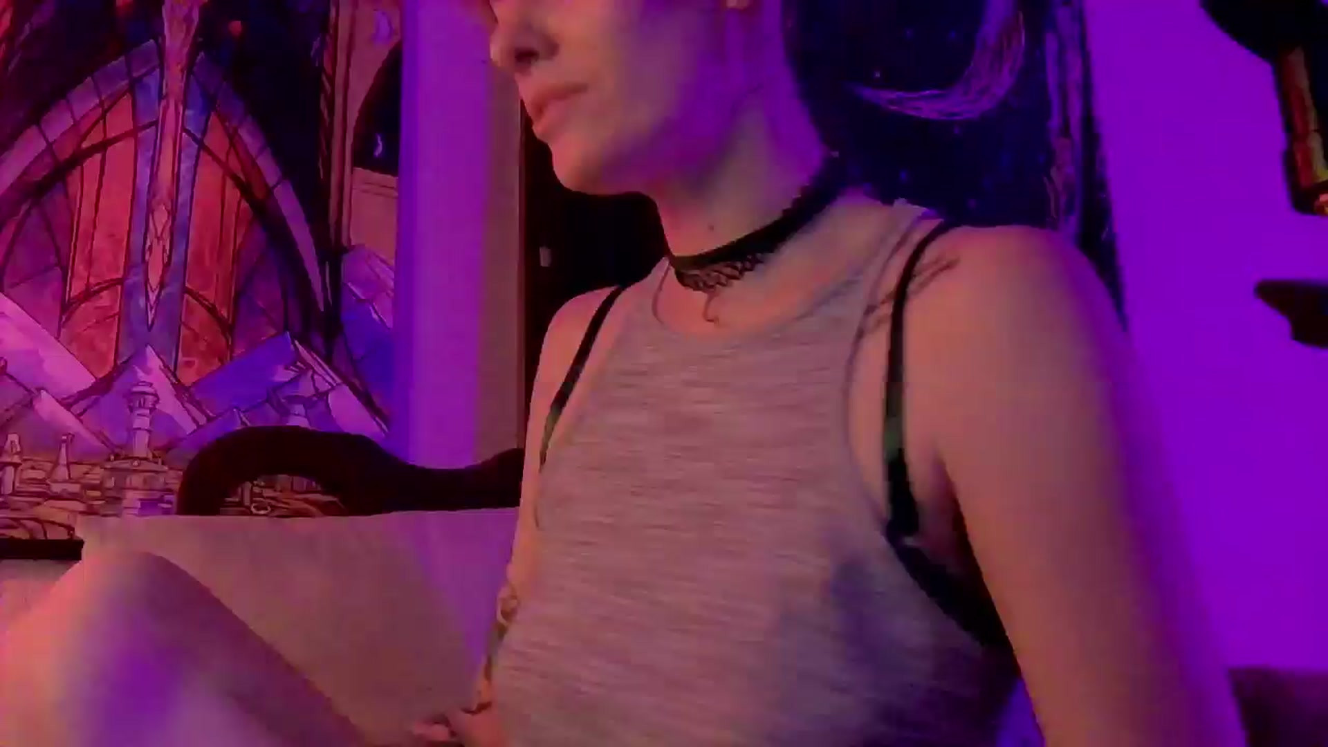 Gallery image thumbnail from CdrTroi's myfreecams stream on, 08/18/2024, 09:24 image 8 of 20