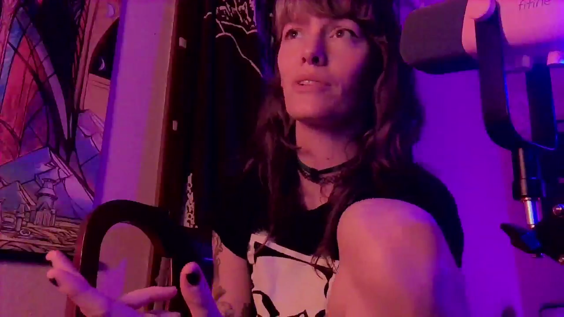 Gallery image thumbnail from CdrTroi's myfreecams stream on, 08/19/2024, 01:57 image 5 of 20