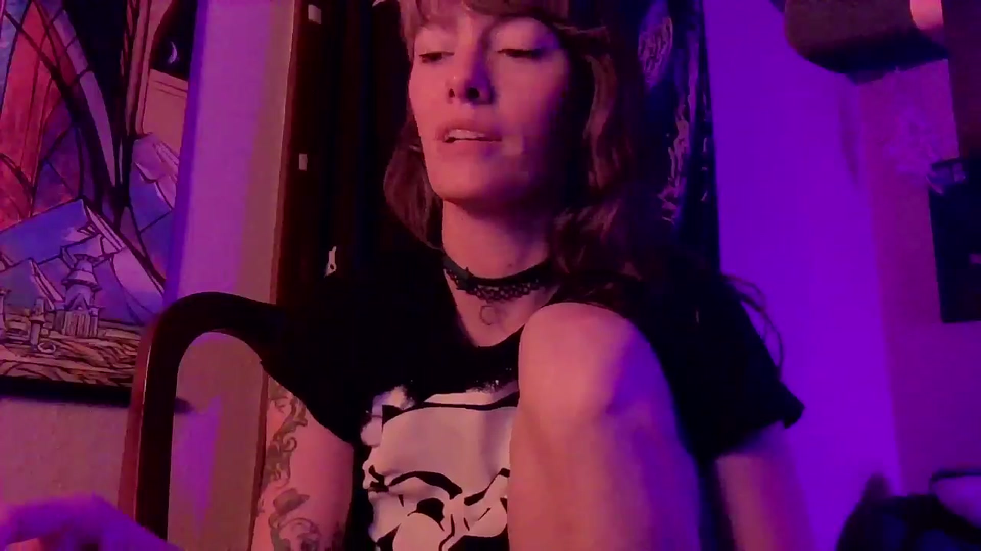 Gallery image thumbnail from CdrTroi's myfreecams stream on, 08/19/2024, 01:57 image 14 of 20