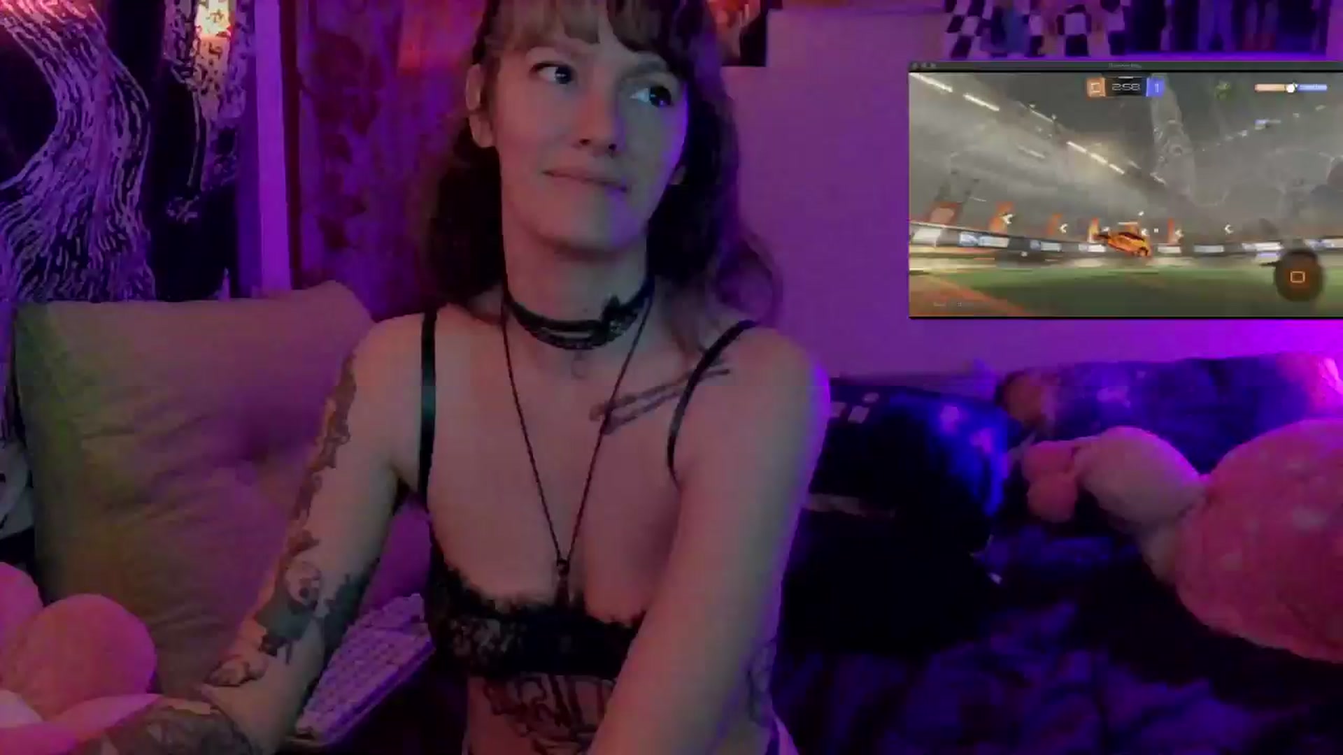Gallery image thumbnail from CdrTroi's myfreecams stream on, 08/24/2024, 07:26 image 10 of 20