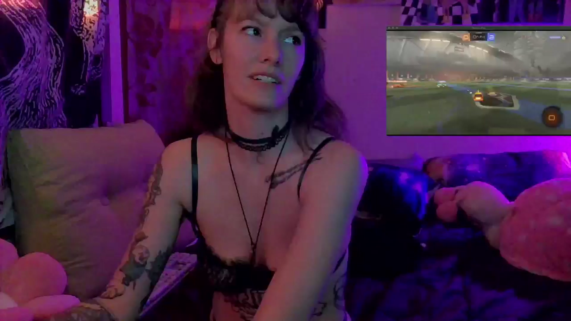 Gallery image thumbnail from CdrTroi's myfreecams stream on, 08/24/2024, 07:26 image 11 of 20