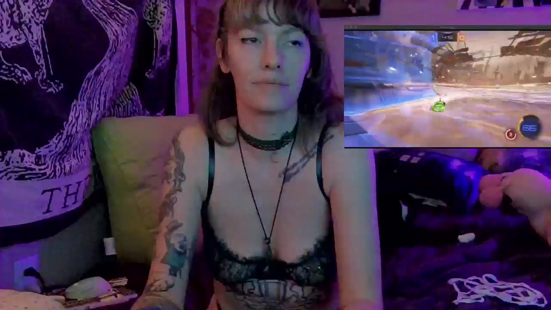 Gallery image thumbnail from CdrTroi's myfreecams stream on, 08/24/2024, 10:25 image 5 of 20
