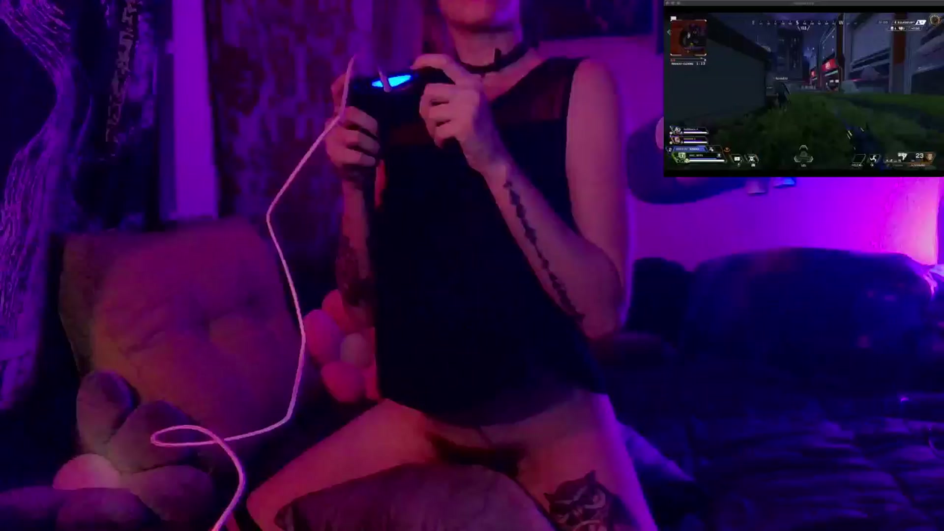 Gallery image thumbnail from CdrTroi's myfreecams stream on, 08/30/2024, 06:37 image 14 of 20