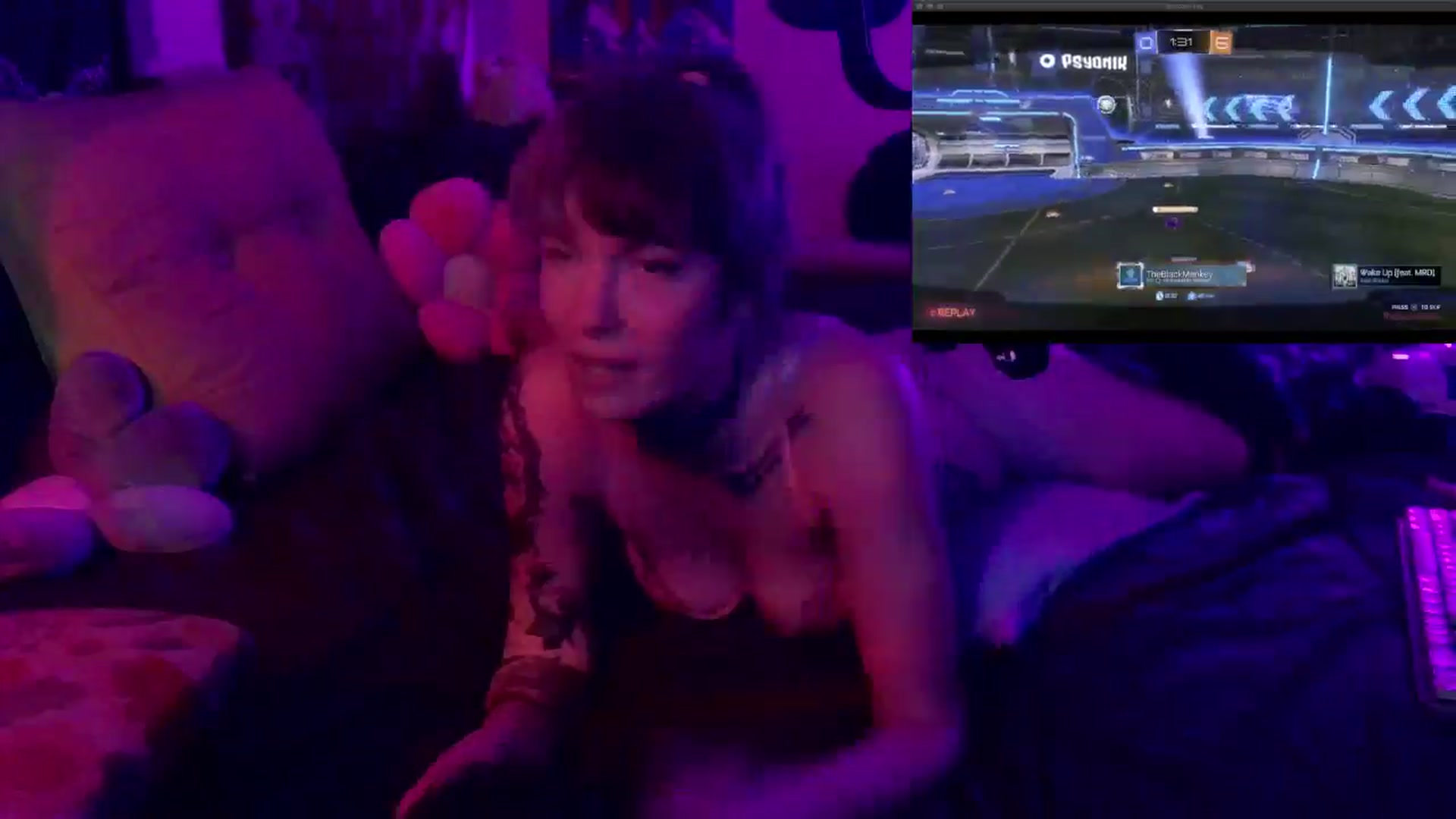 Gallery image thumbnail from CdrTroi's myfreecams stream on, 08/30/2024, 08:14 image 20 of 20