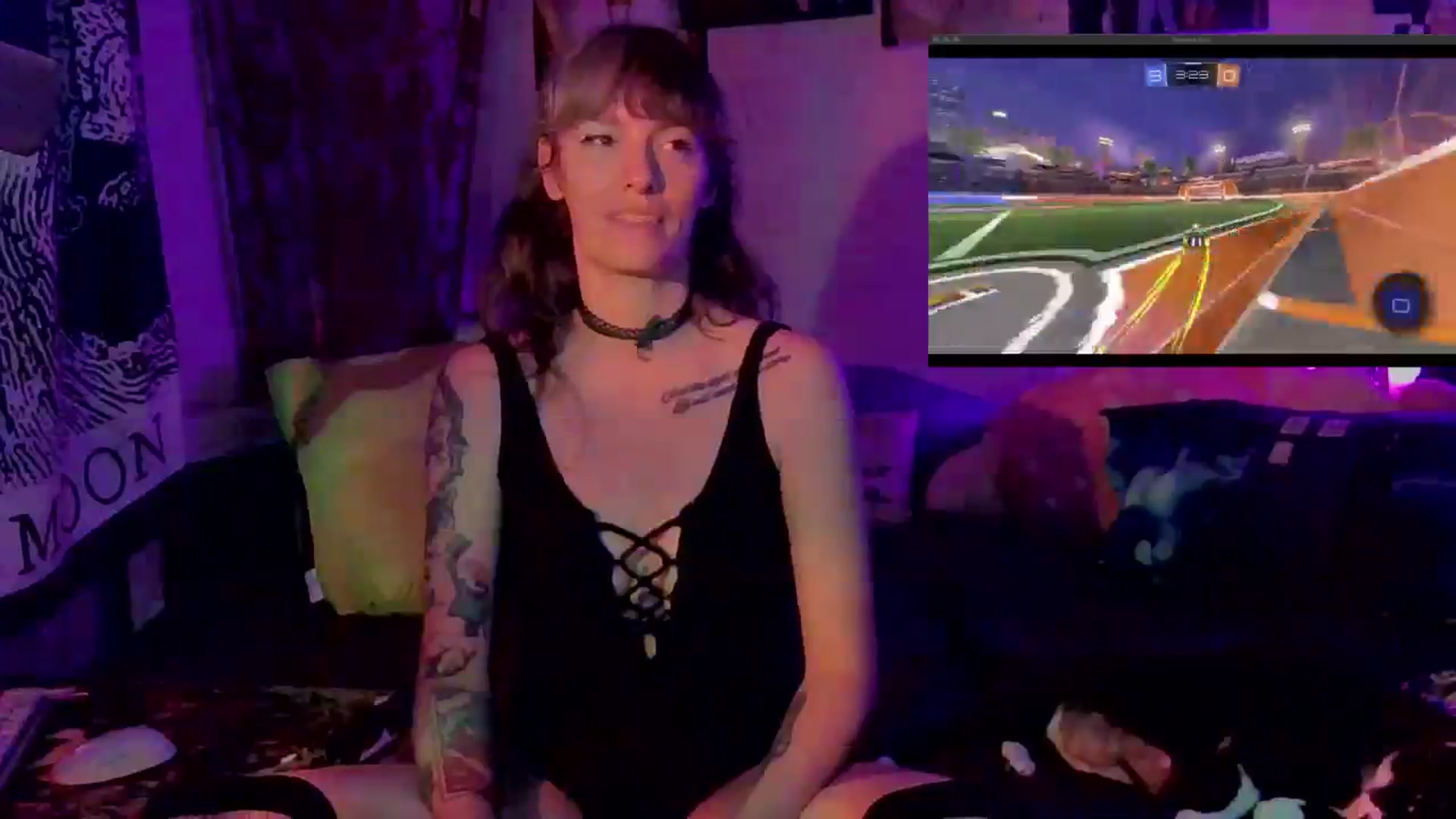 Gallery image thumbnail from CdrTroi's myfreecams stream on, 08/31/2024, 10:50 image 15 of 20