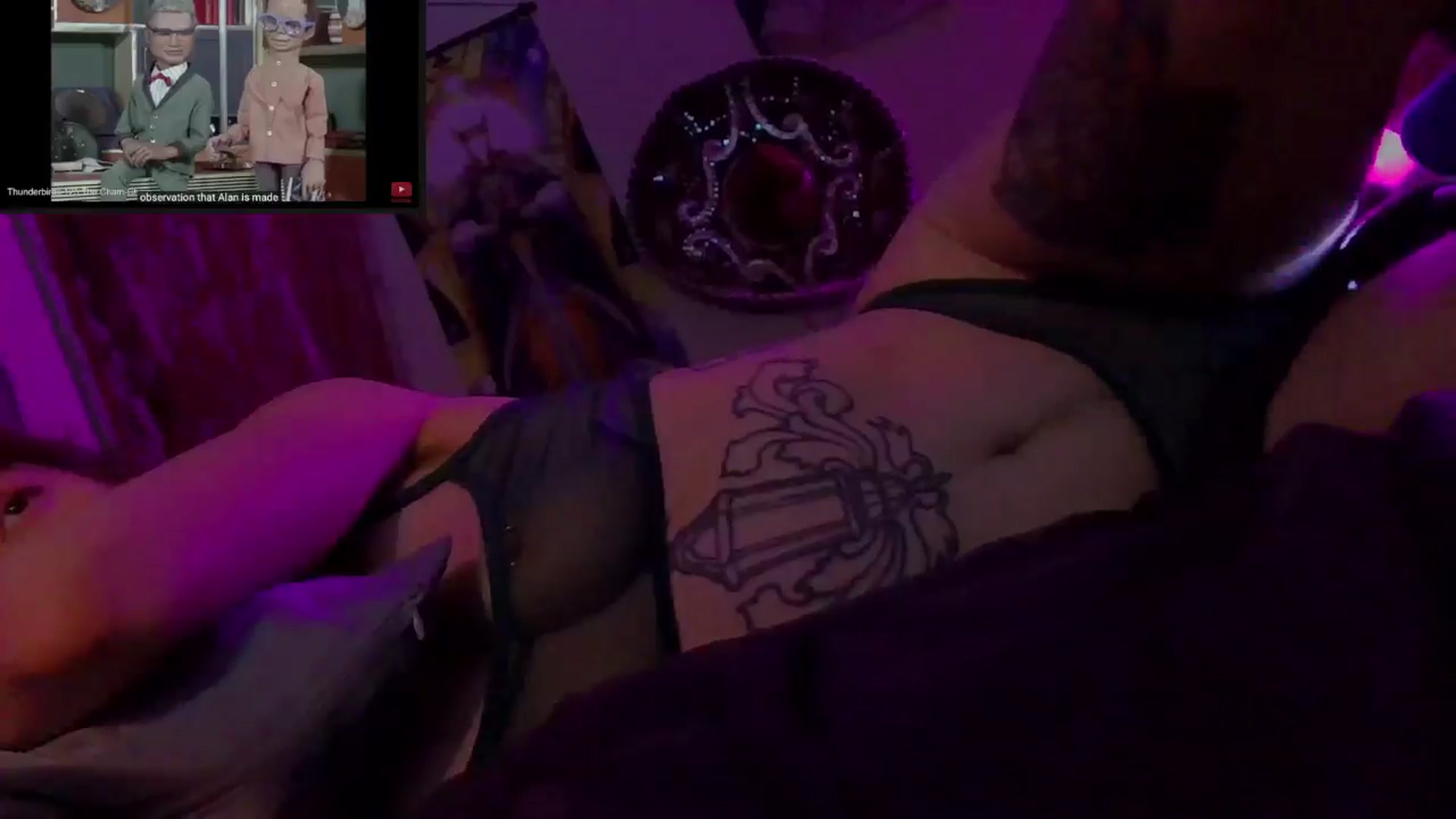 Gallery image thumbnail from CdrTroi's myfreecams stream on, 09/19/2024, 09:03 image 13 of 20