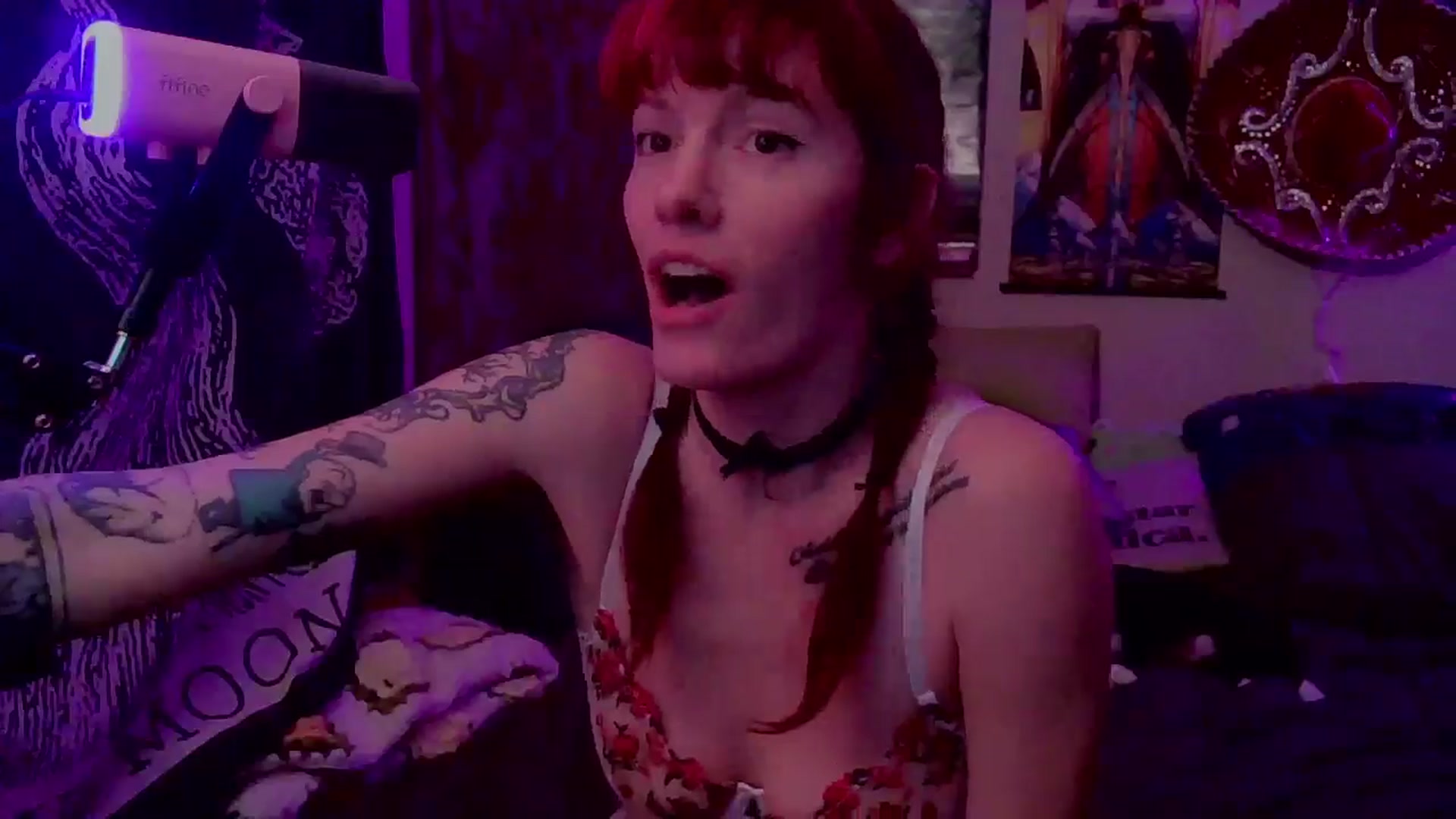 Gallery image thumbnail from CdrTroi's myfreecams stream on, 09/23/2024, 07:21 image 19 of 20