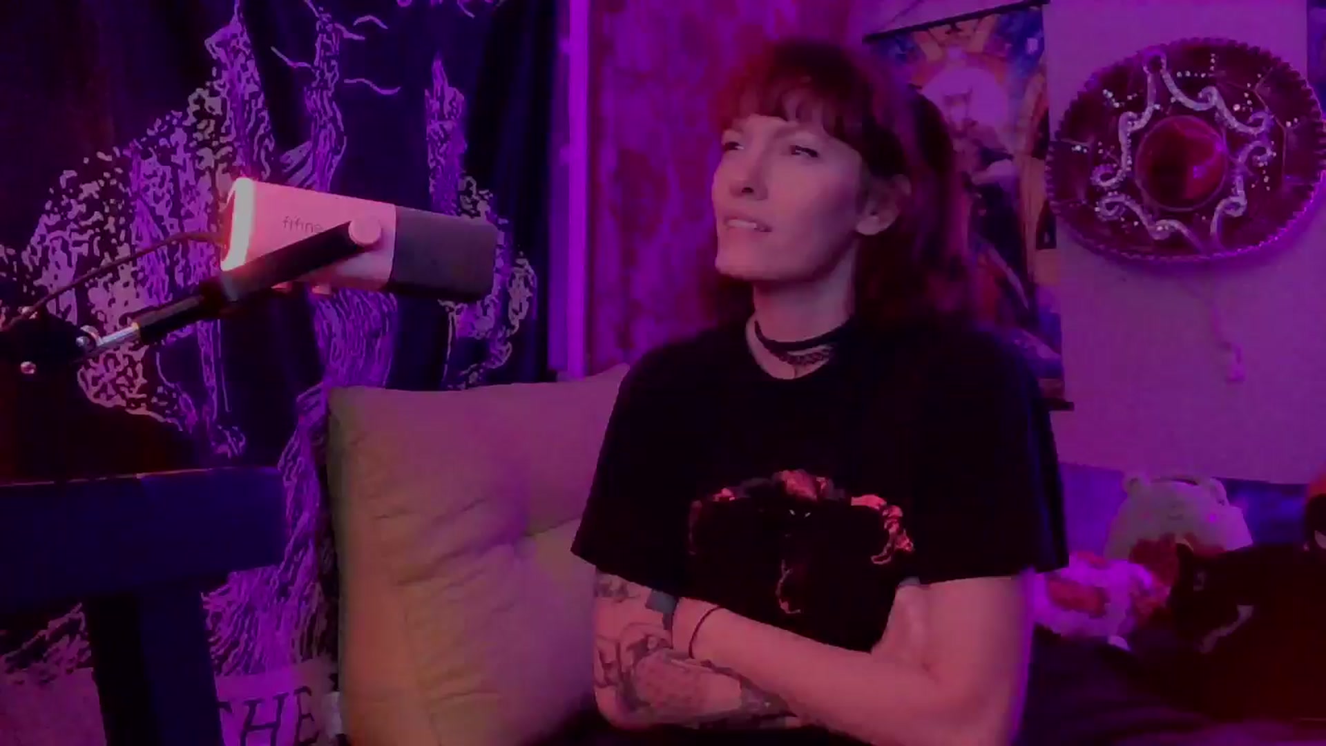 Gallery image thumbnail from CdrTroi's myfreecams stream on, 09/27/2024, 08:09 image 4 of 20