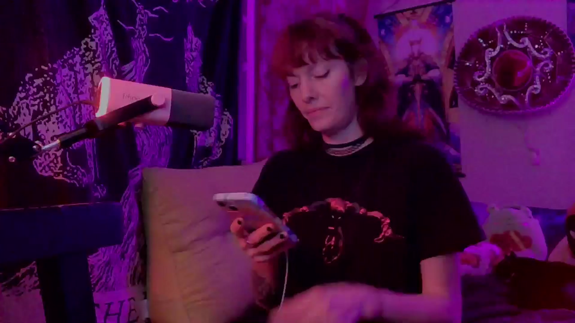 Gallery image thumbnail from CdrTroi's myfreecams stream on, 09/27/2024, 08:09 image 5 of 20